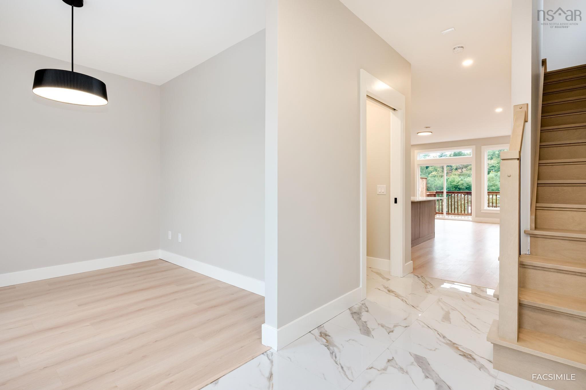 $699,900.00: 25A 184 Honeygold Drive, Halifax
