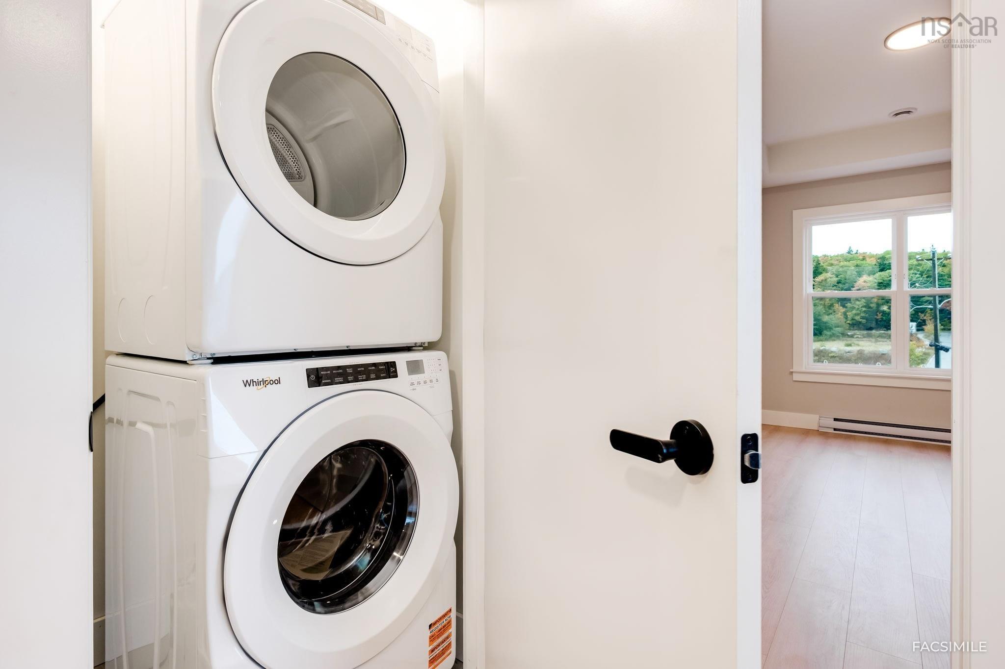$699,900.00: 25A 184 Honeygold Drive, Halifax