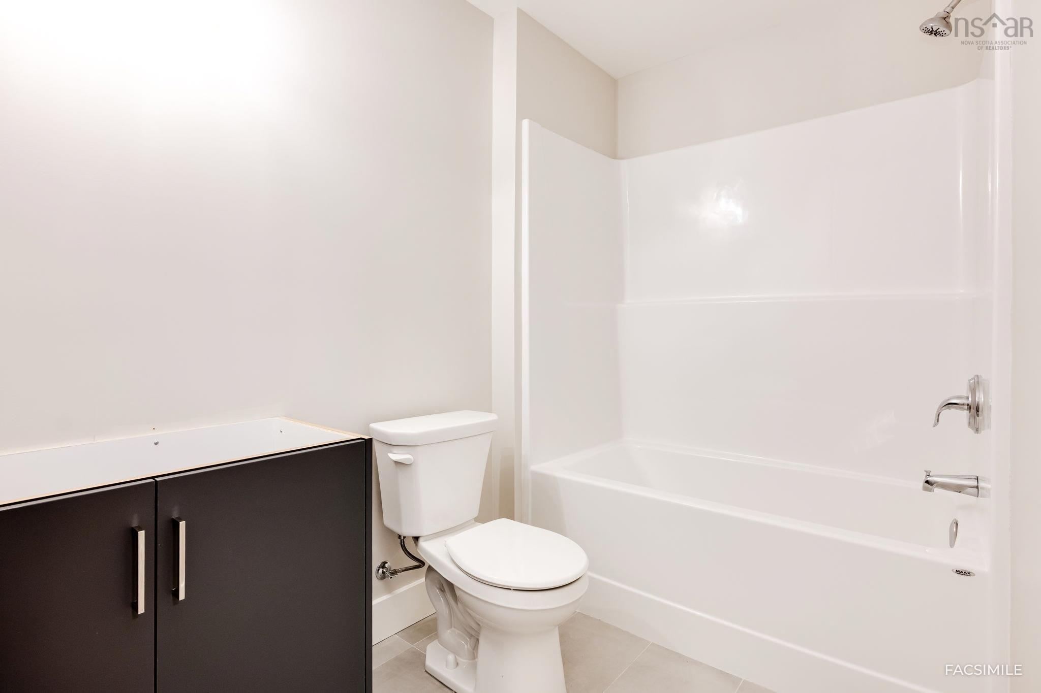 $699,900.00: 25A 184 Honeygold Drive, Halifax