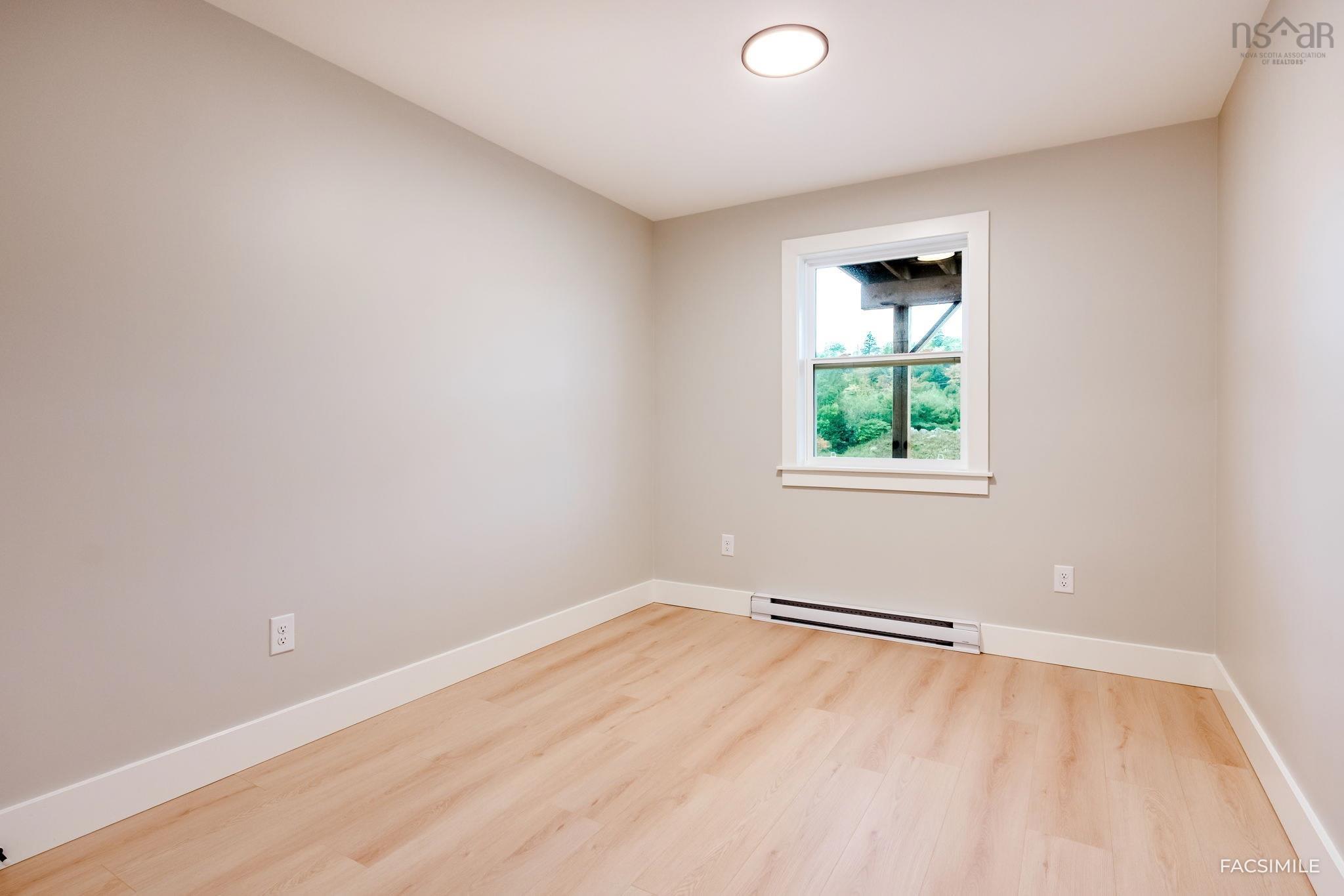$699,900.00: 25A 184 Honeygold Drive, Halifax