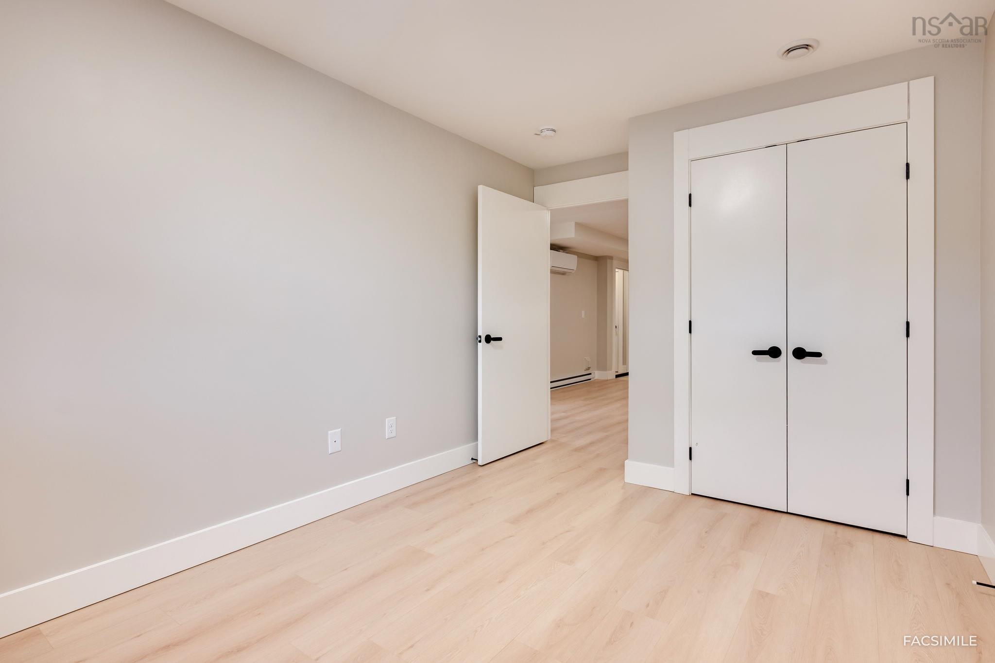 $699,900.00: 25A 184 Honeygold Drive, Halifax
