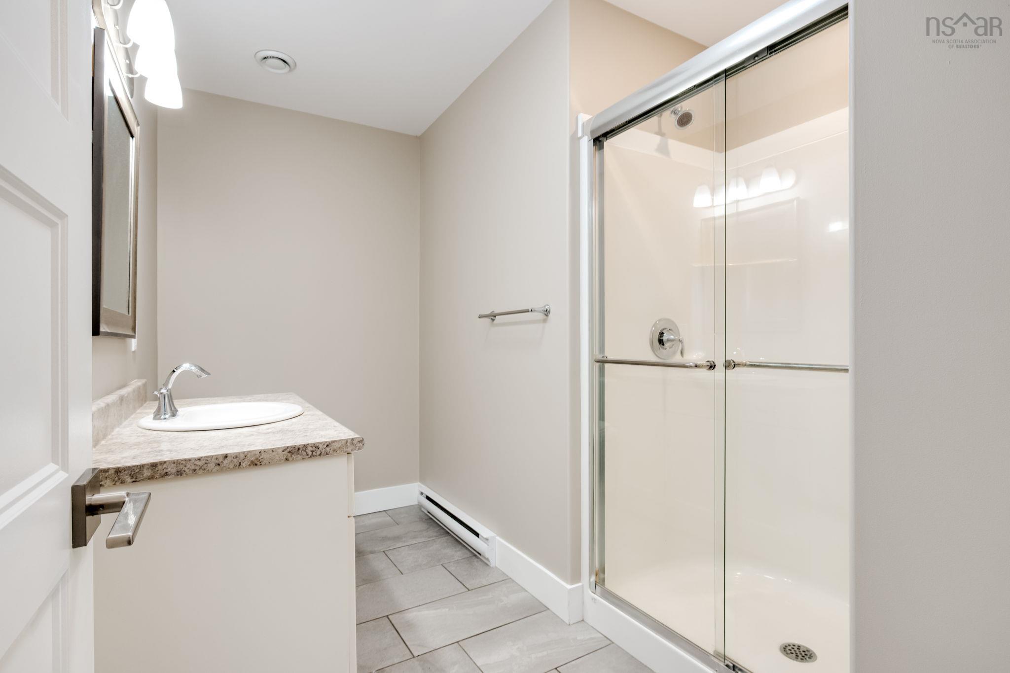 $410,000.00: 50 Founders Court, Porters Lake