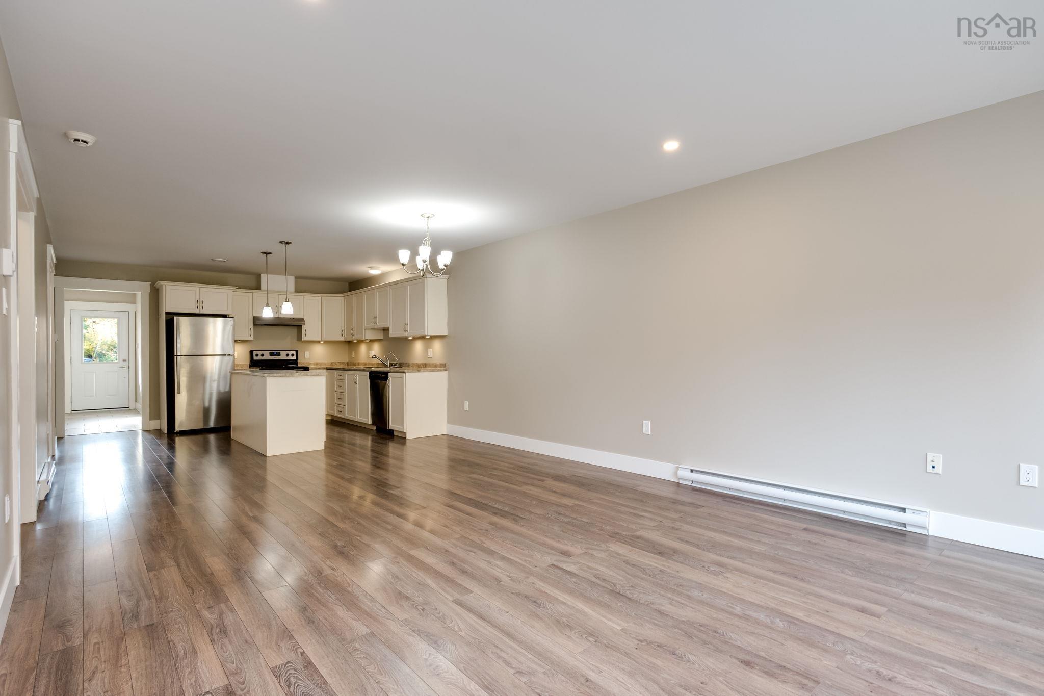 $410,000.00: 50 Founders Court, Porters Lake