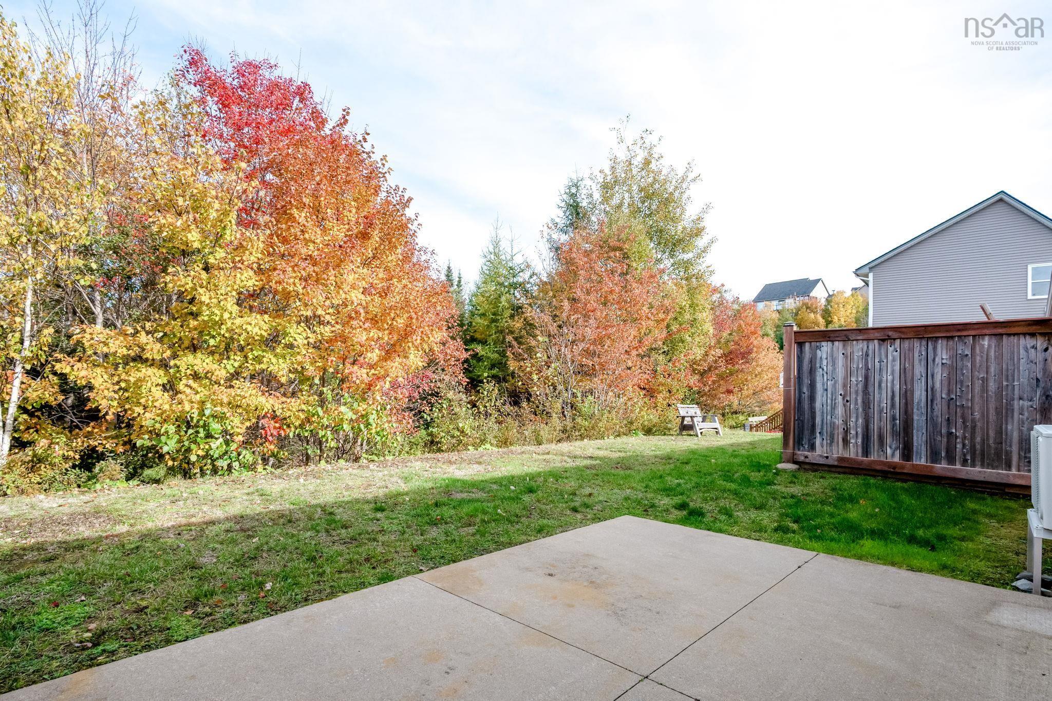 $410,000.00: 50 Founders Court, Porters Lake