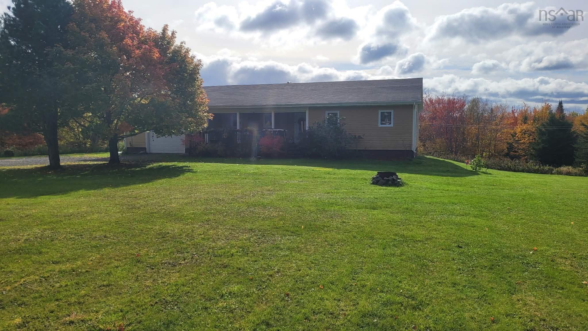 $459,900.00: 1005 Eskasoni Road Road, Northside East Bay