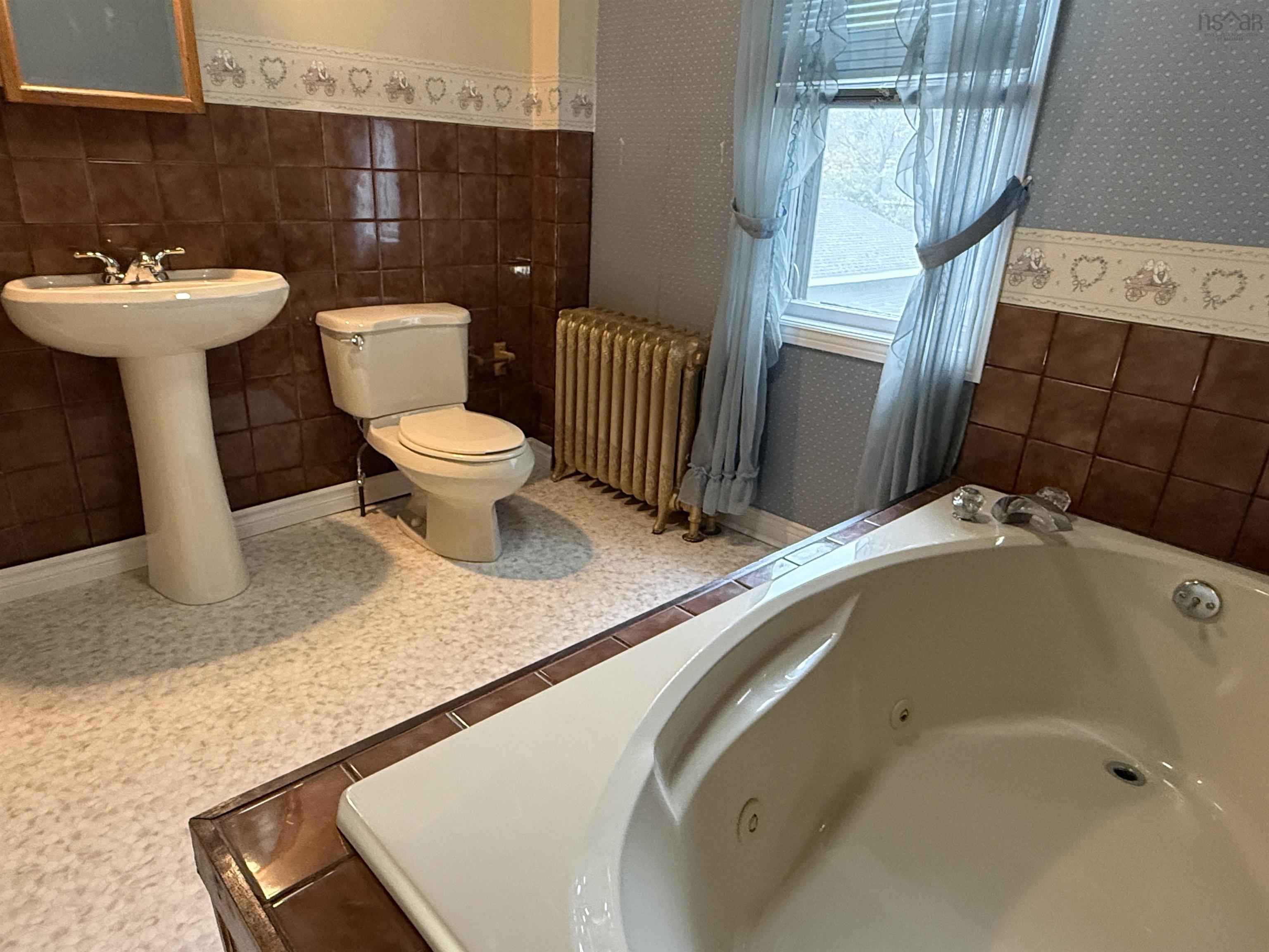 $269,000.00: Elm Street, New Glasgow