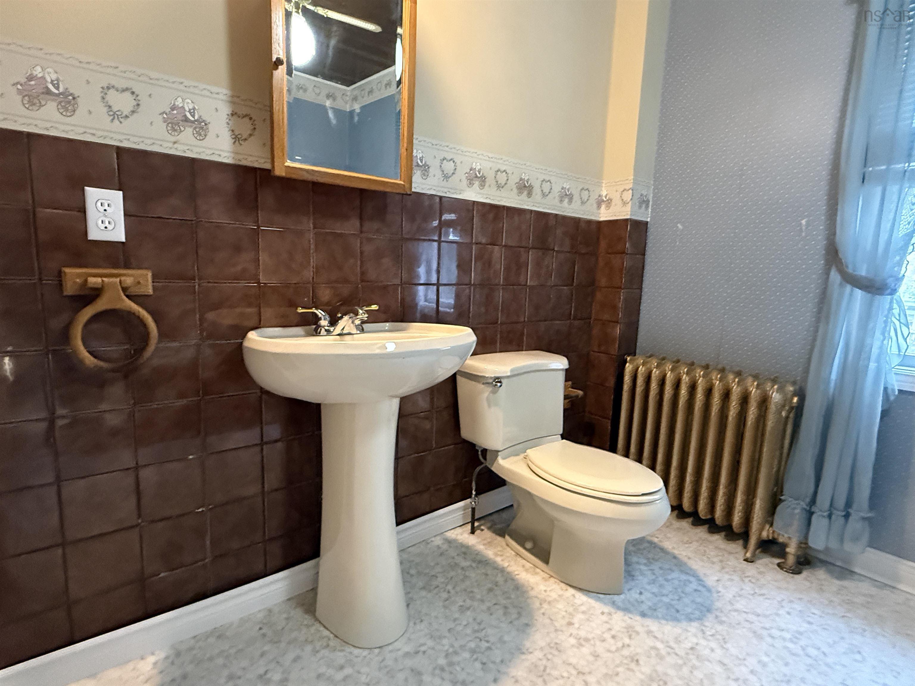 $269,000.00: Elm Street, New Glasgow