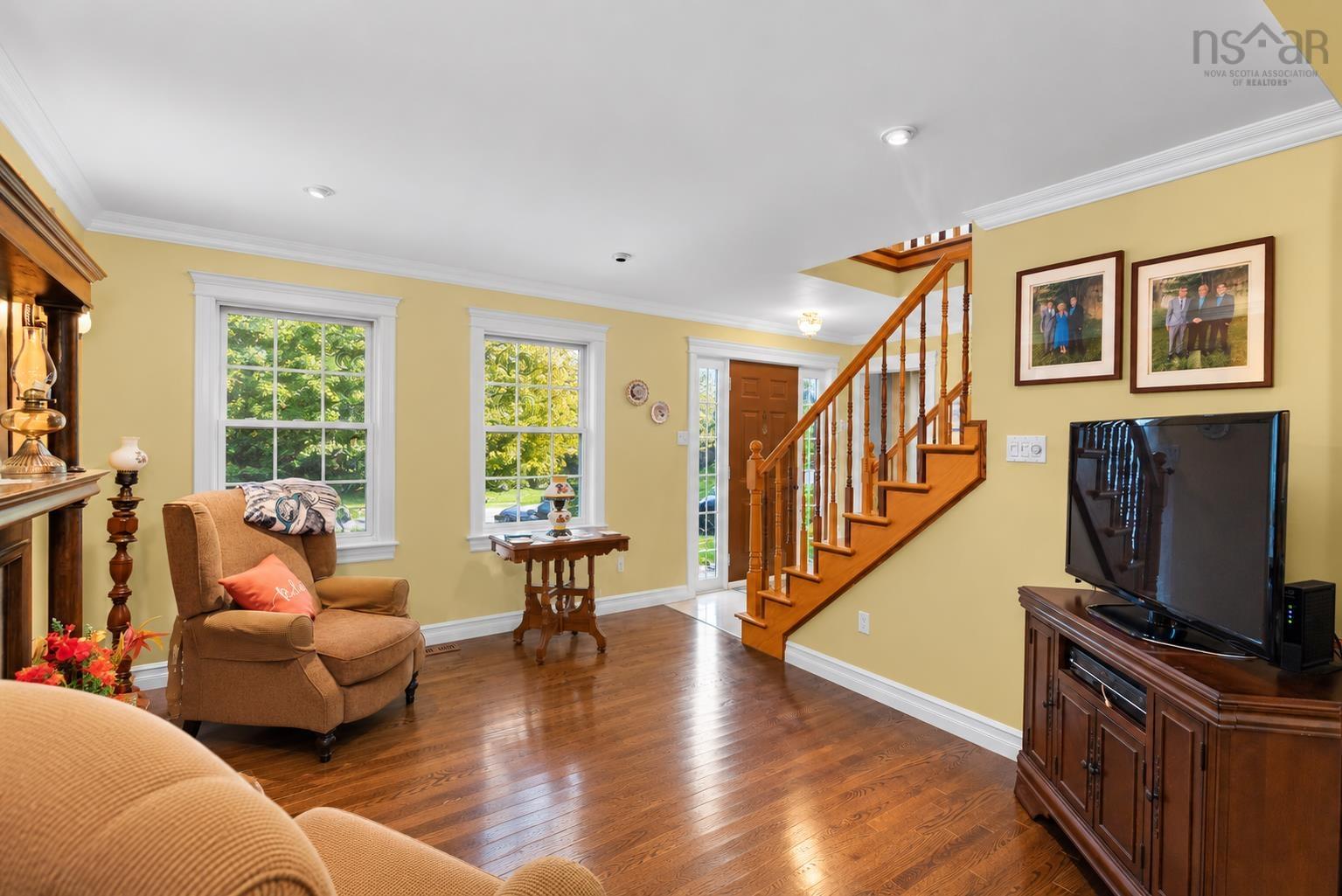 $929,900.00: 20 Perry Court, Fall River