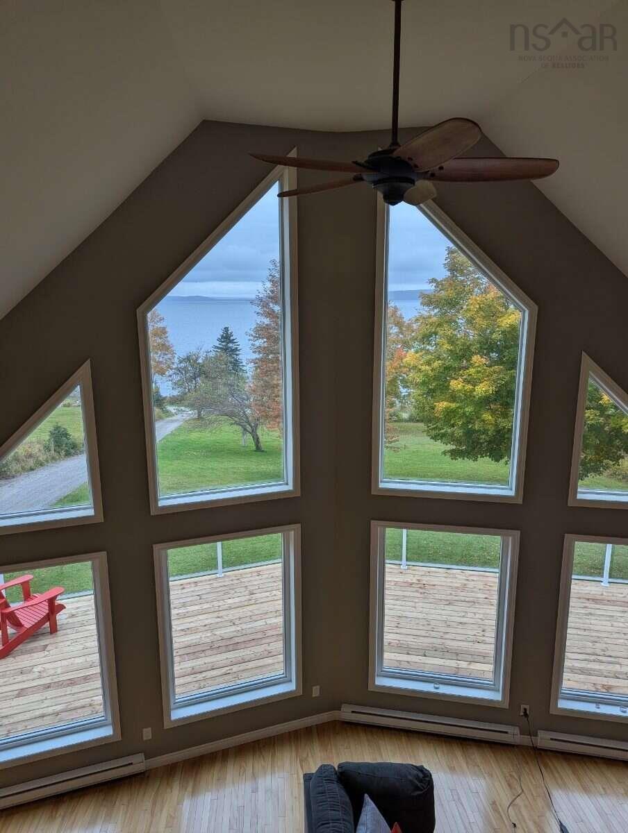 $479,900.00: 368 Lakeshore Drive, Irish Cove