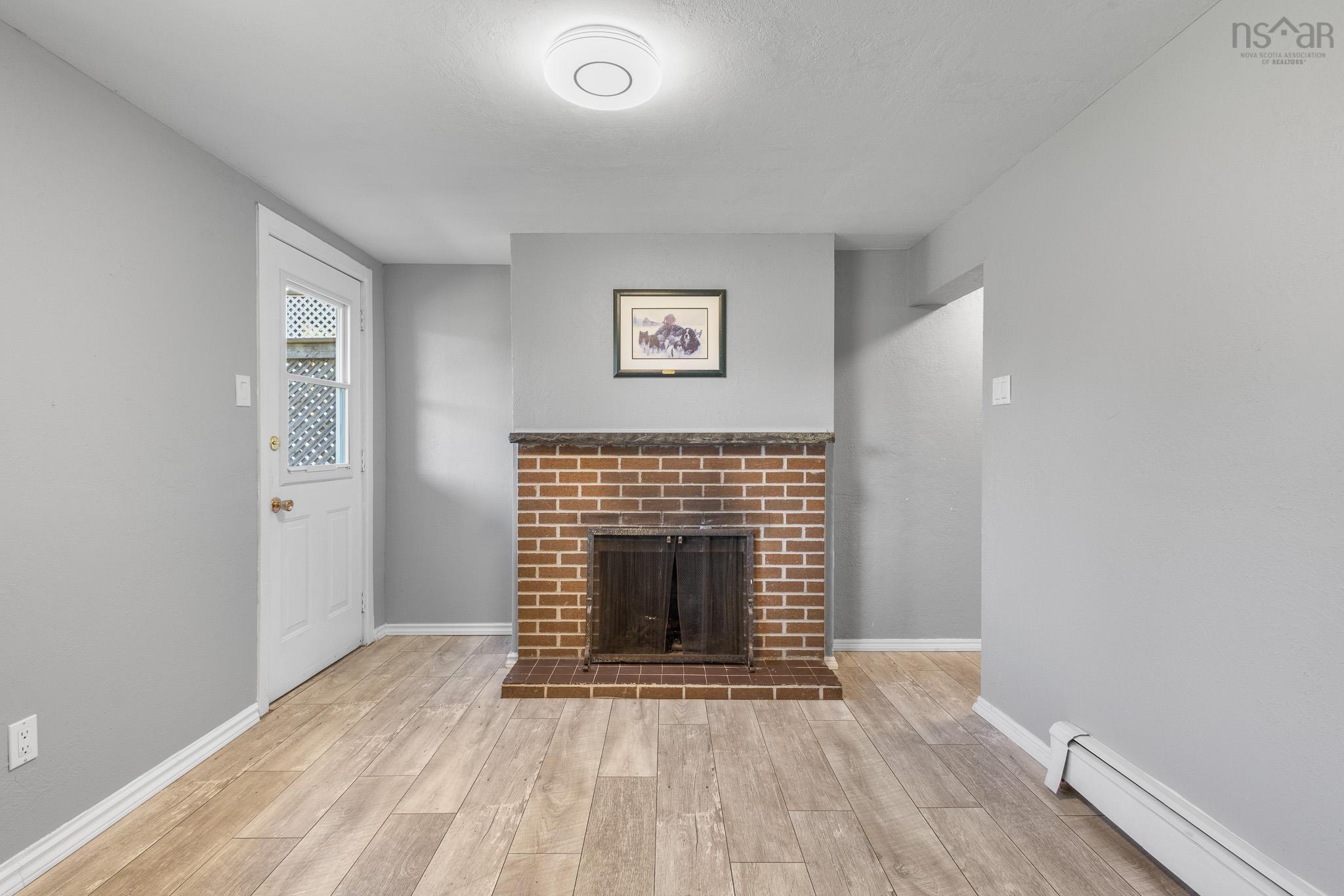 A & B 86 Oakes Road, Fall River, NS (MLS® 202626478)