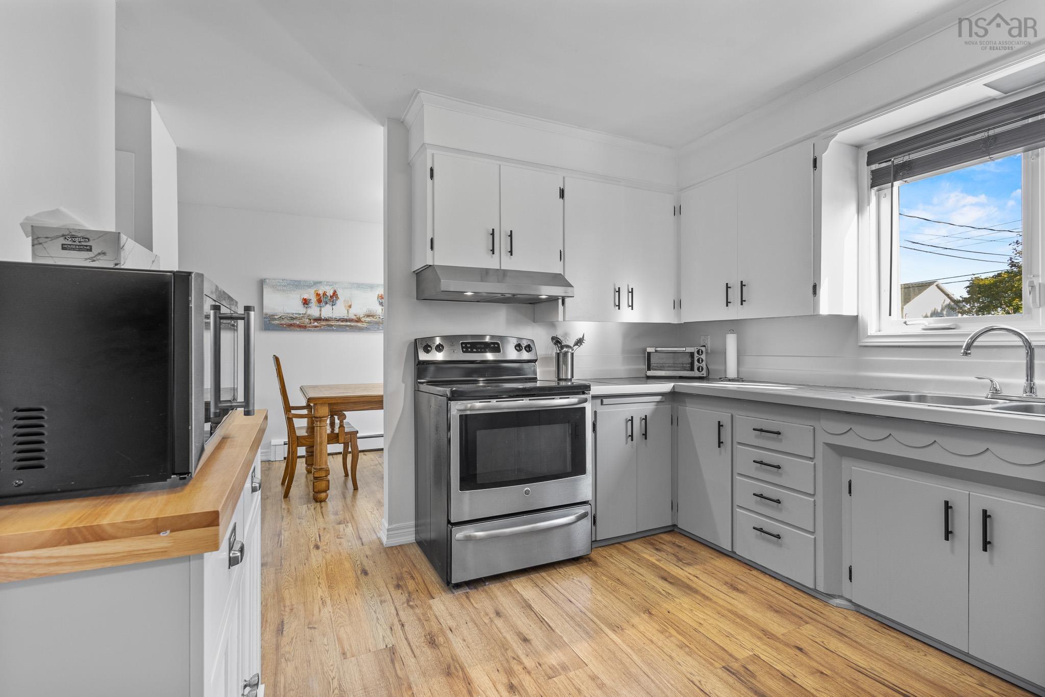 A & B 86 Oakes Road, Fall River, NS (MLS® 202626478)
