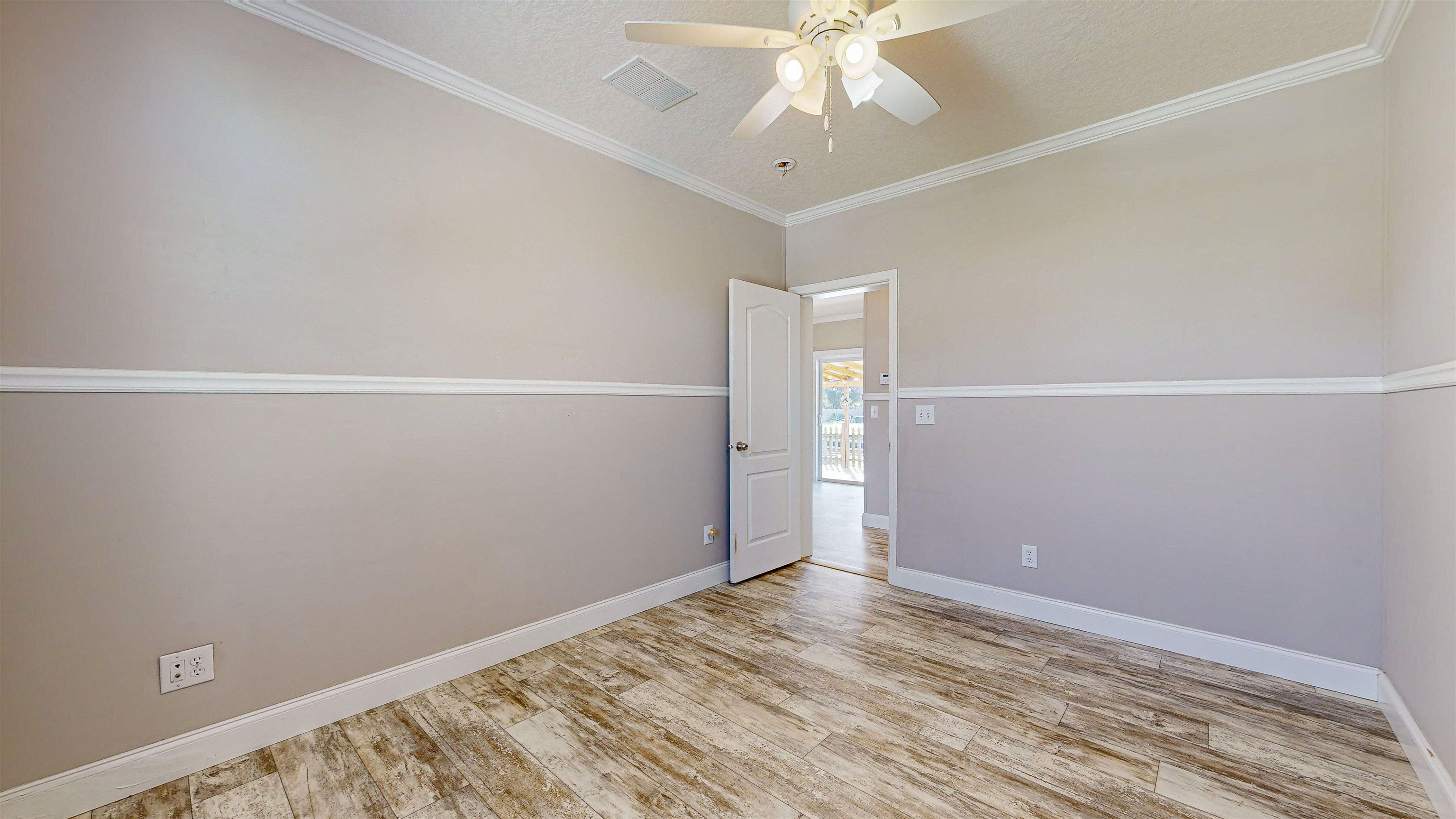 221 Barco Rd