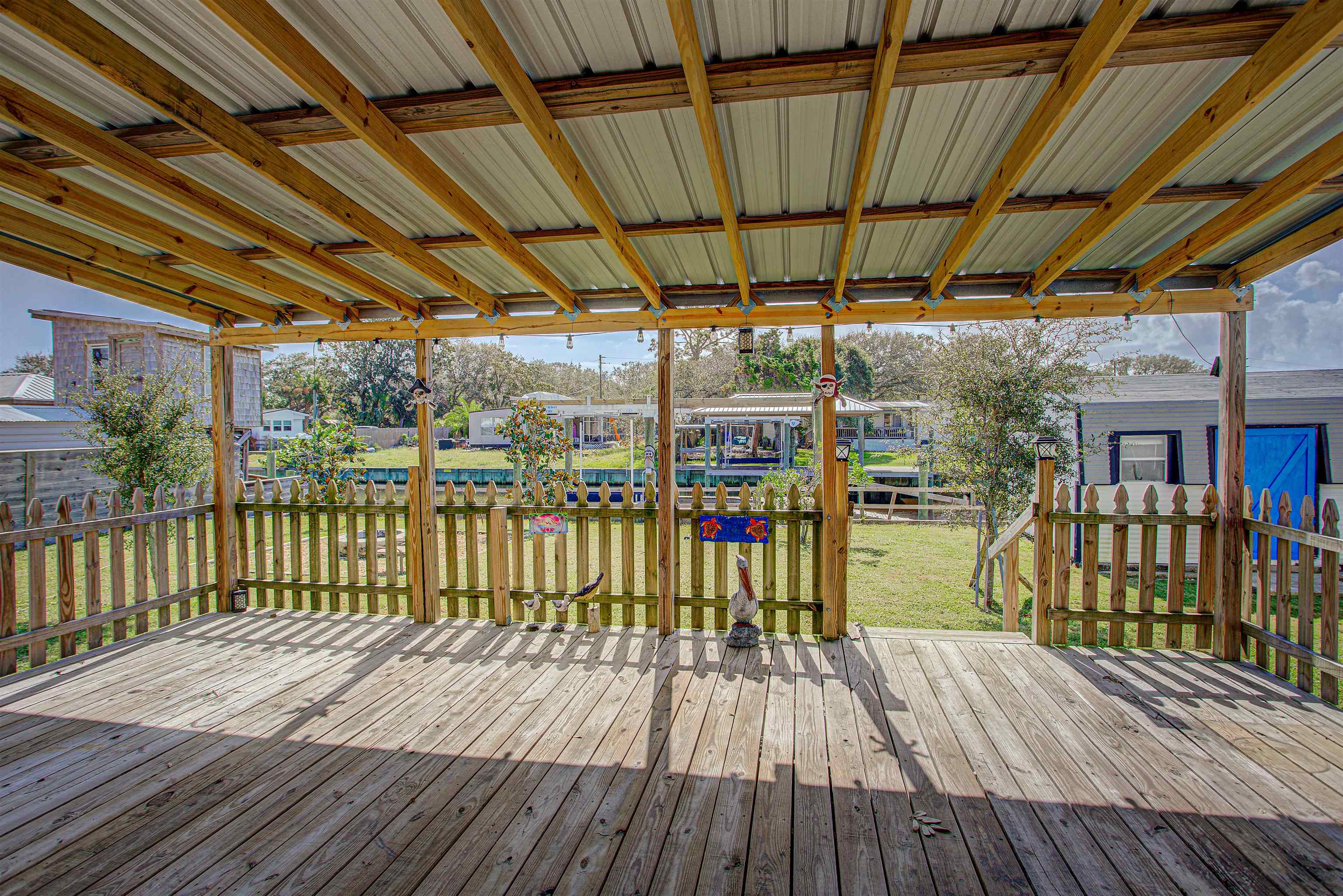 221 Barco Rd