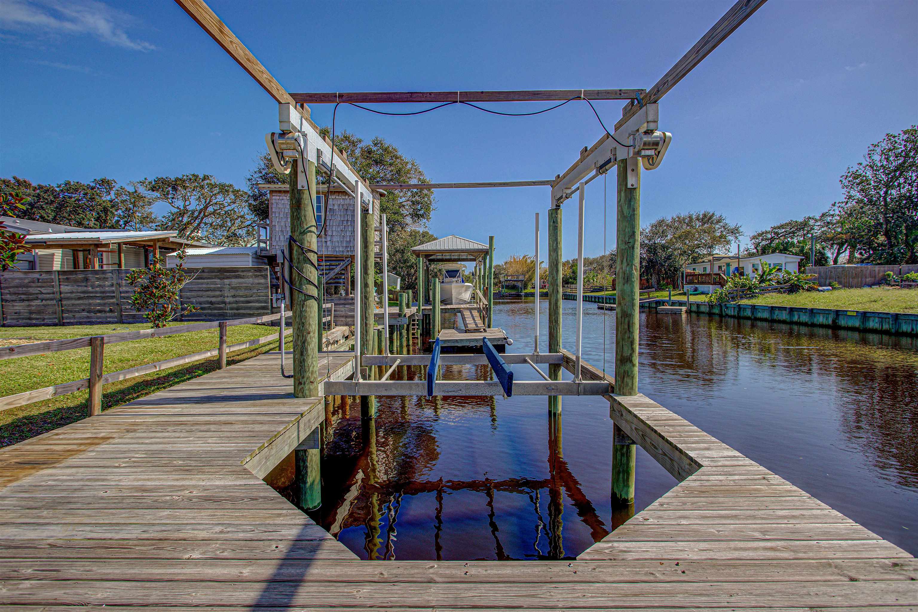 221 Barco Rd
