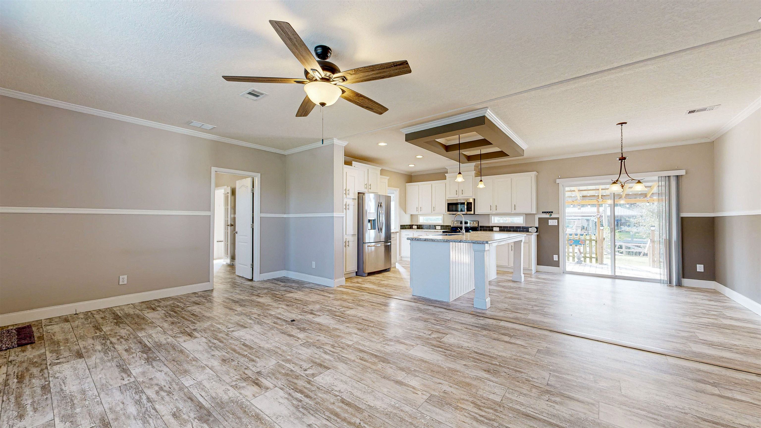 221 Barco Rd