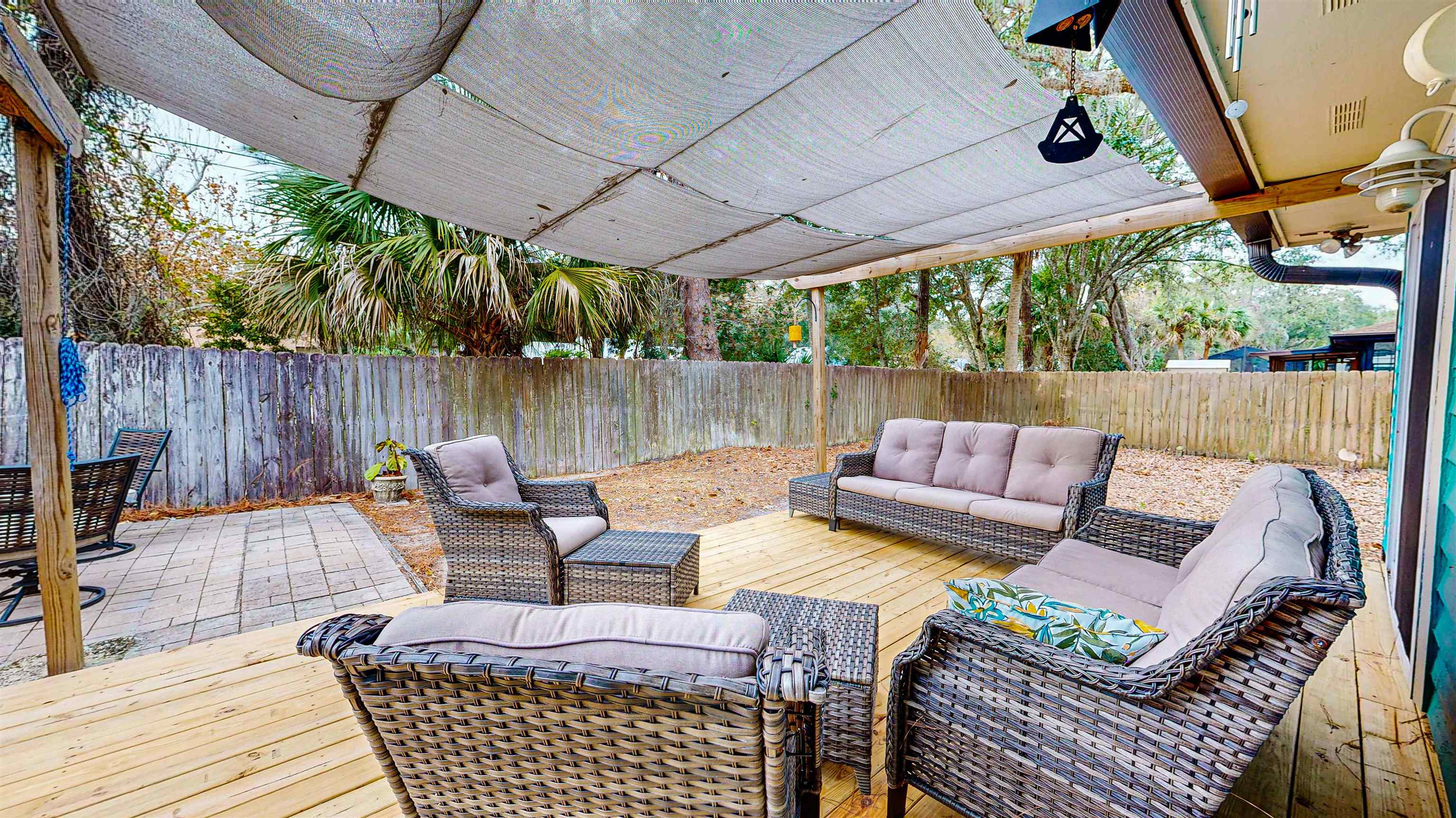 18 Ocean Woods Dr W