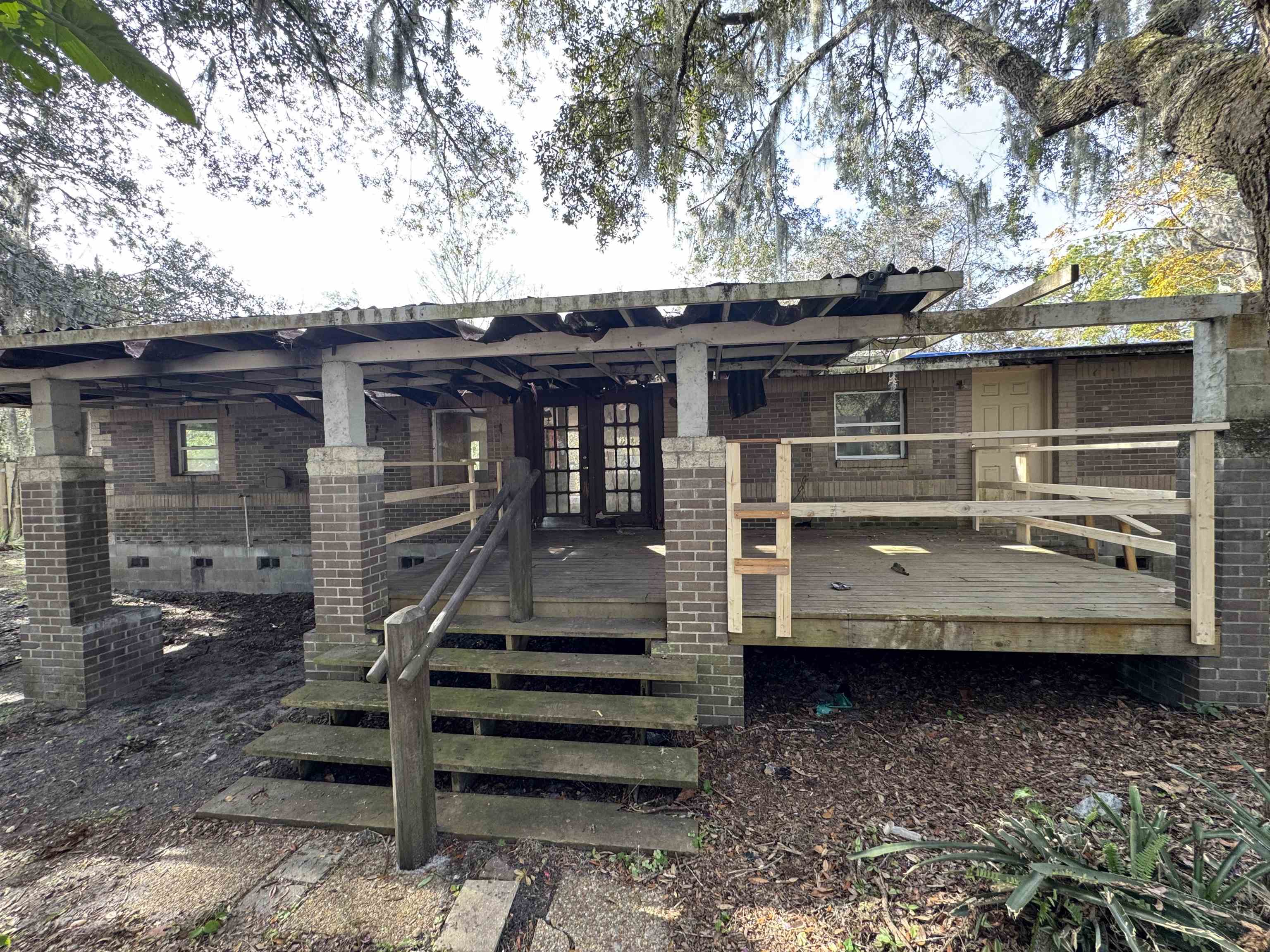 6536 Sherry Ln