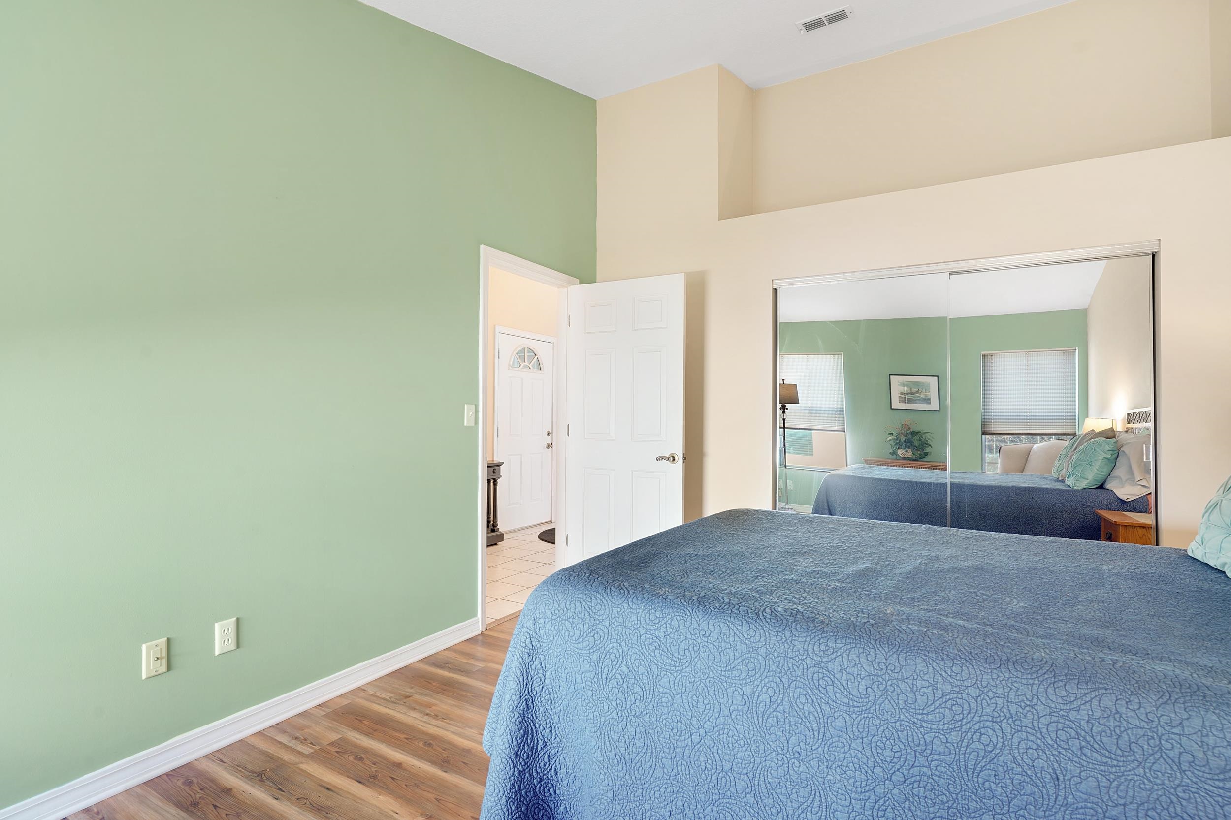 101 Marsh Place North