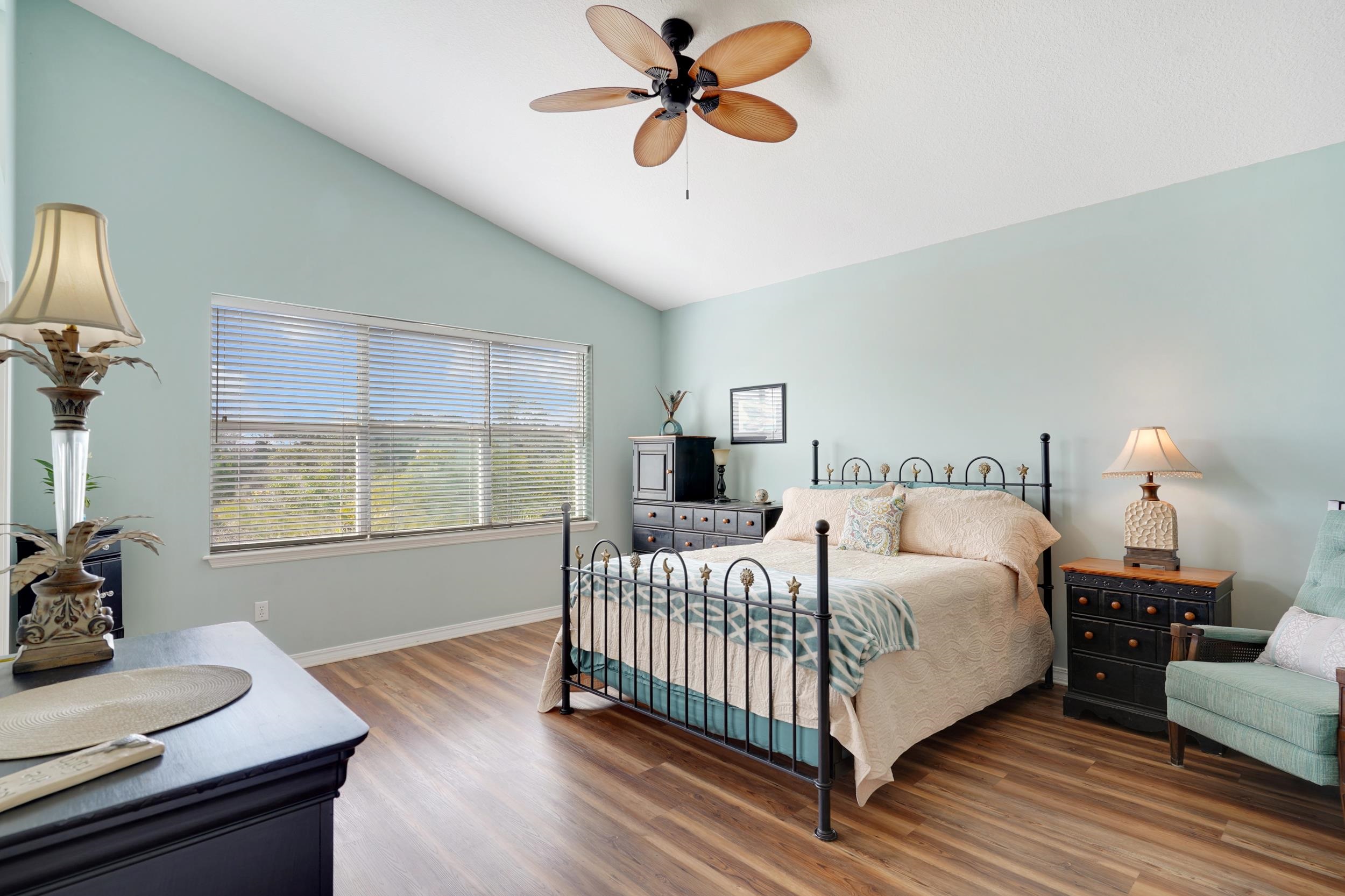 101 Marsh Place North