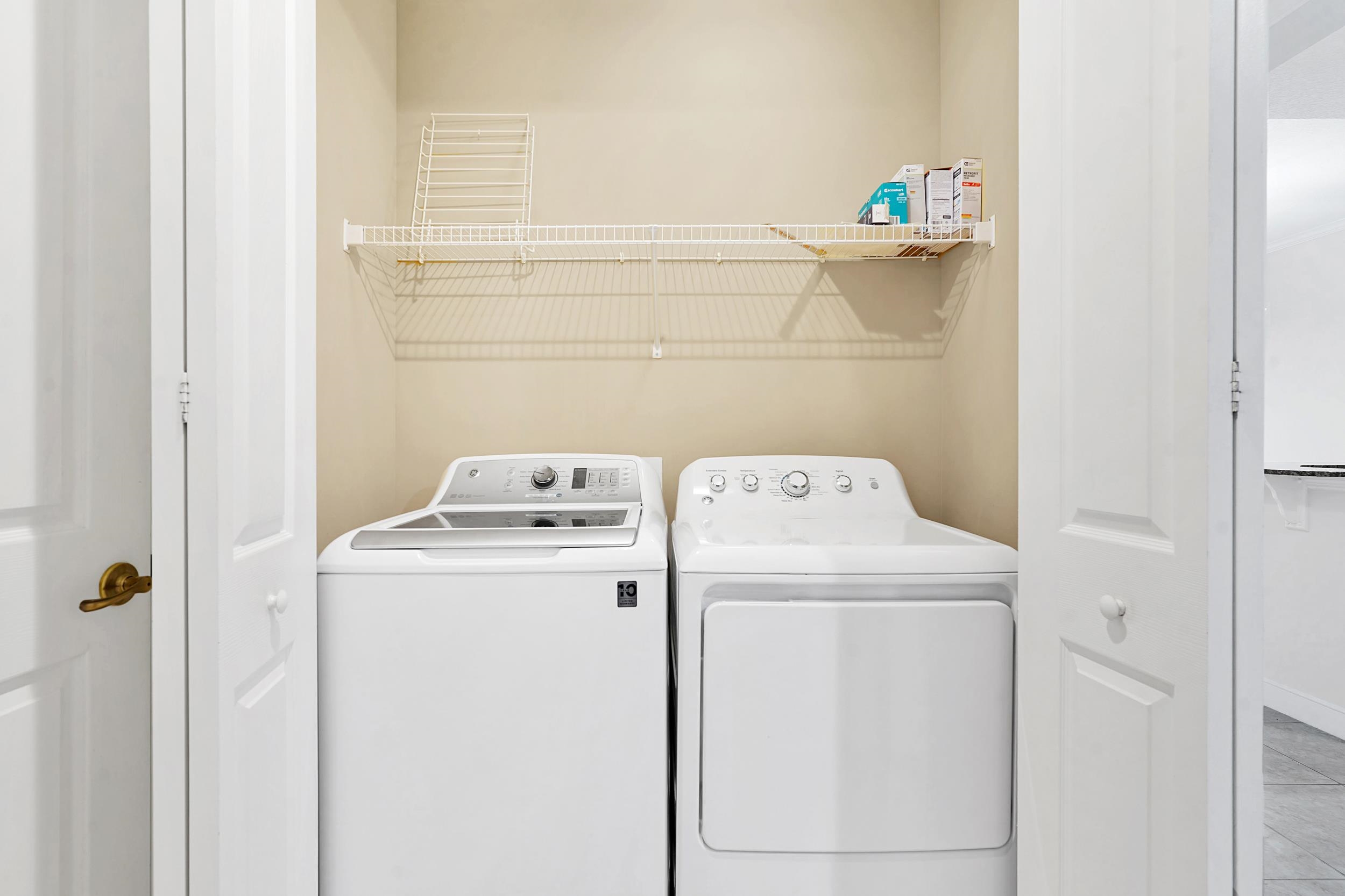 160 Pantano Cay Blvd