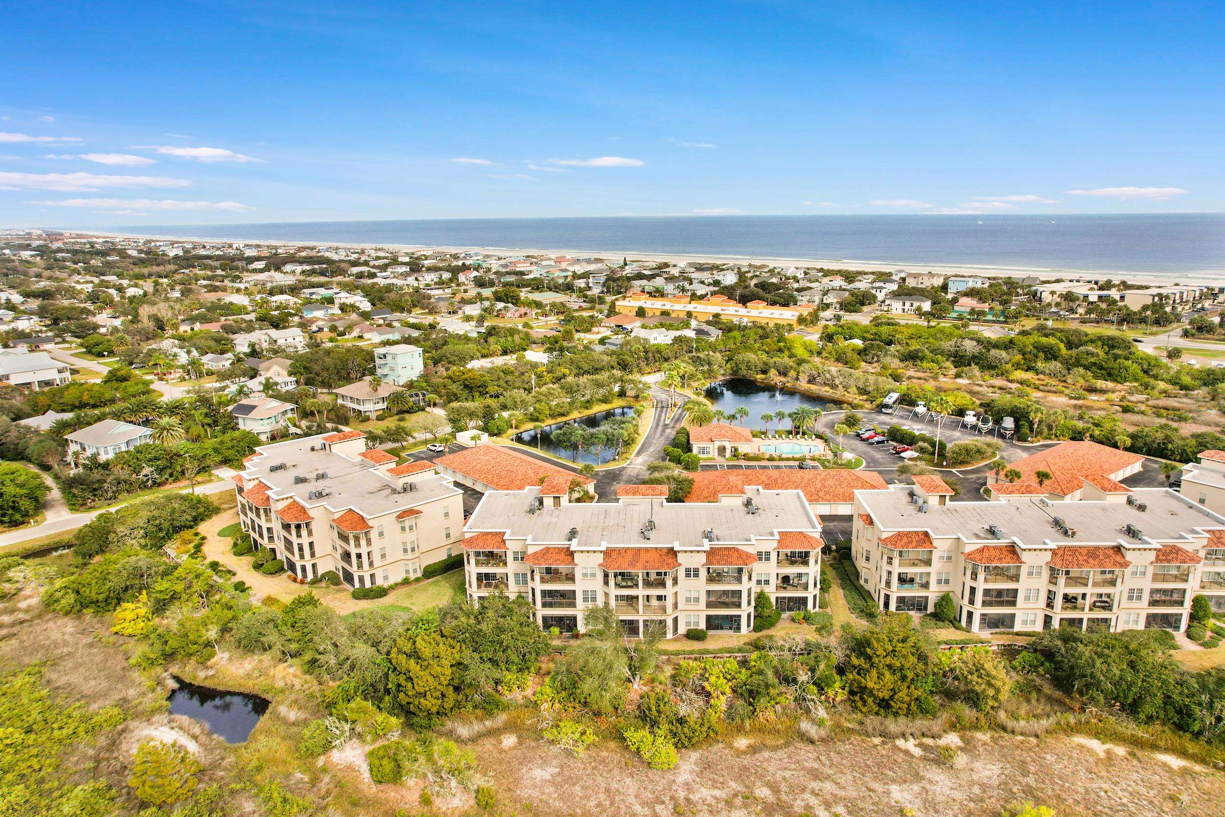 160 Pantano Cay Blvd