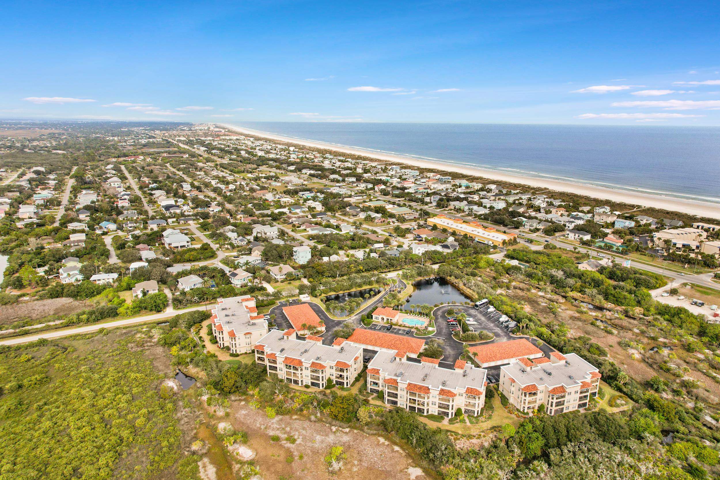 160 Pantano Cay Blvd