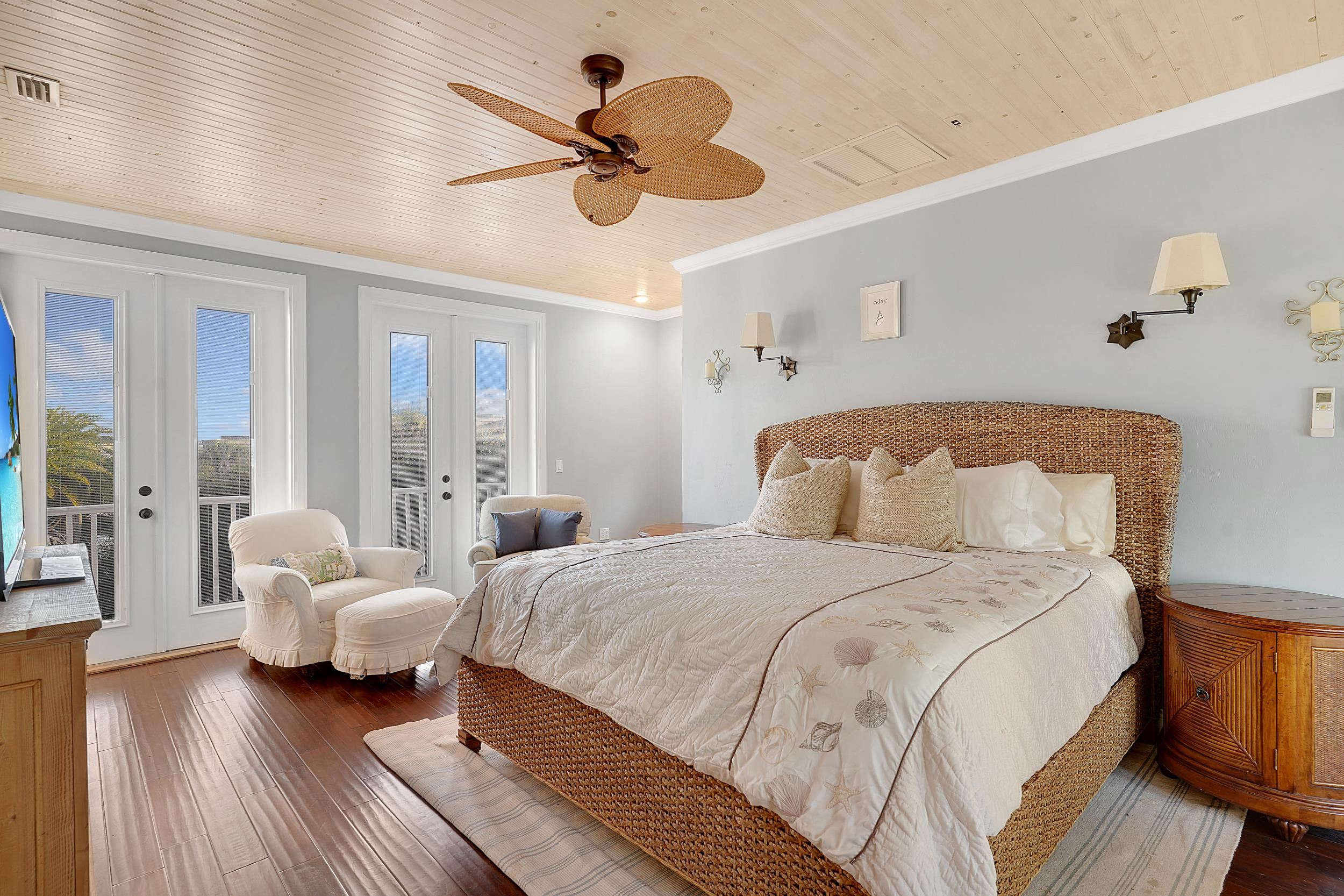 28 Seascape Cir