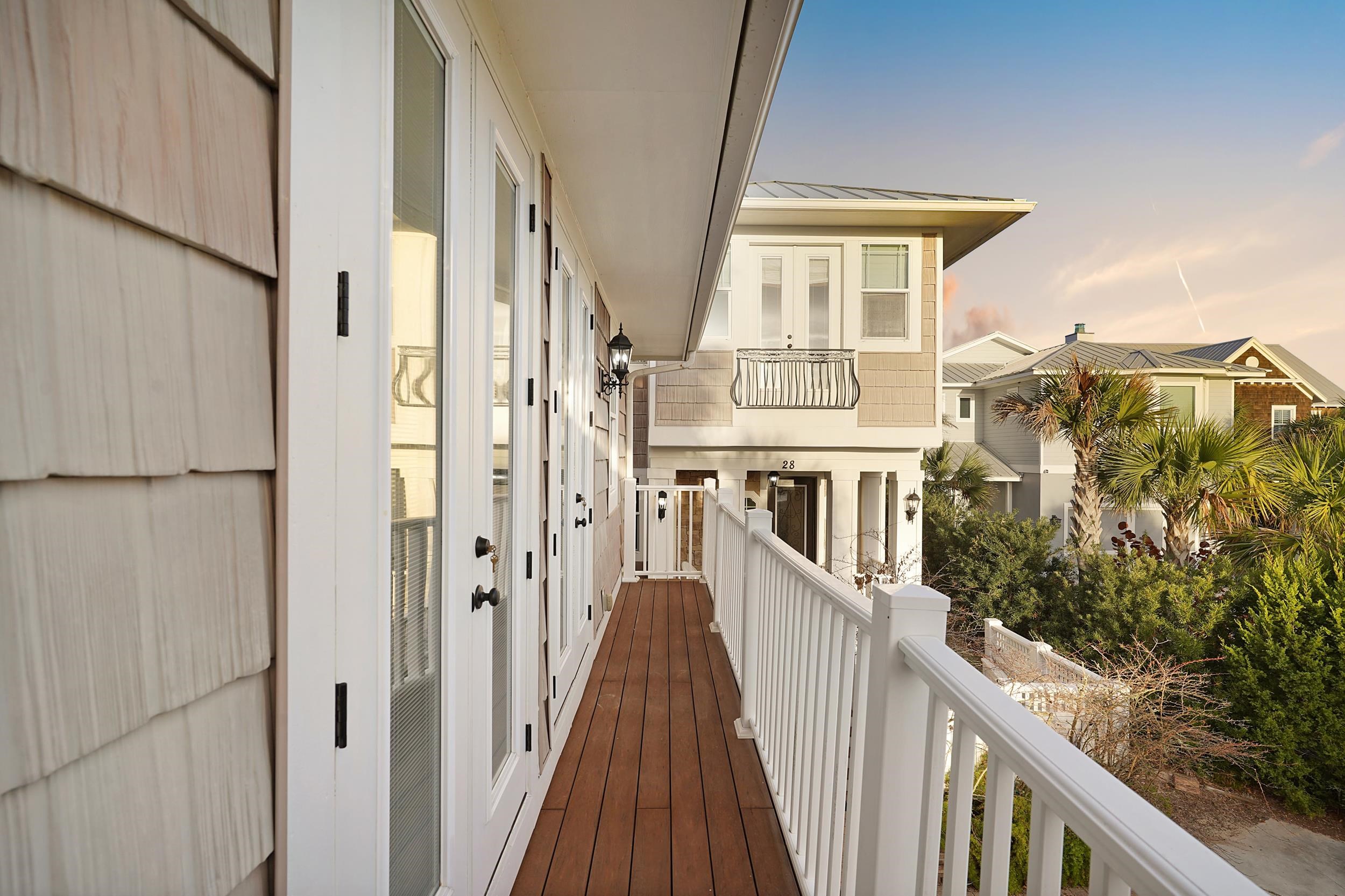28 Seascape Cir