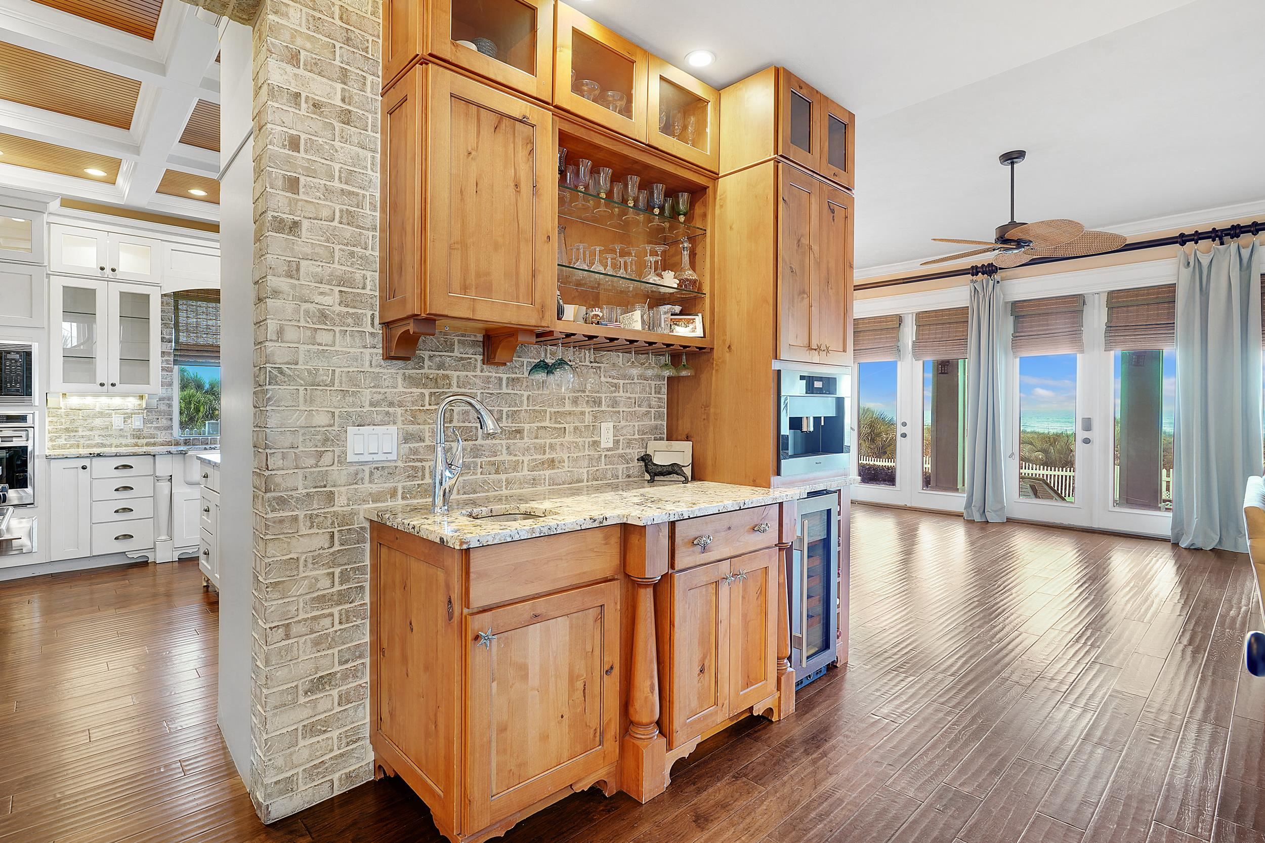 28 Seascape Cir