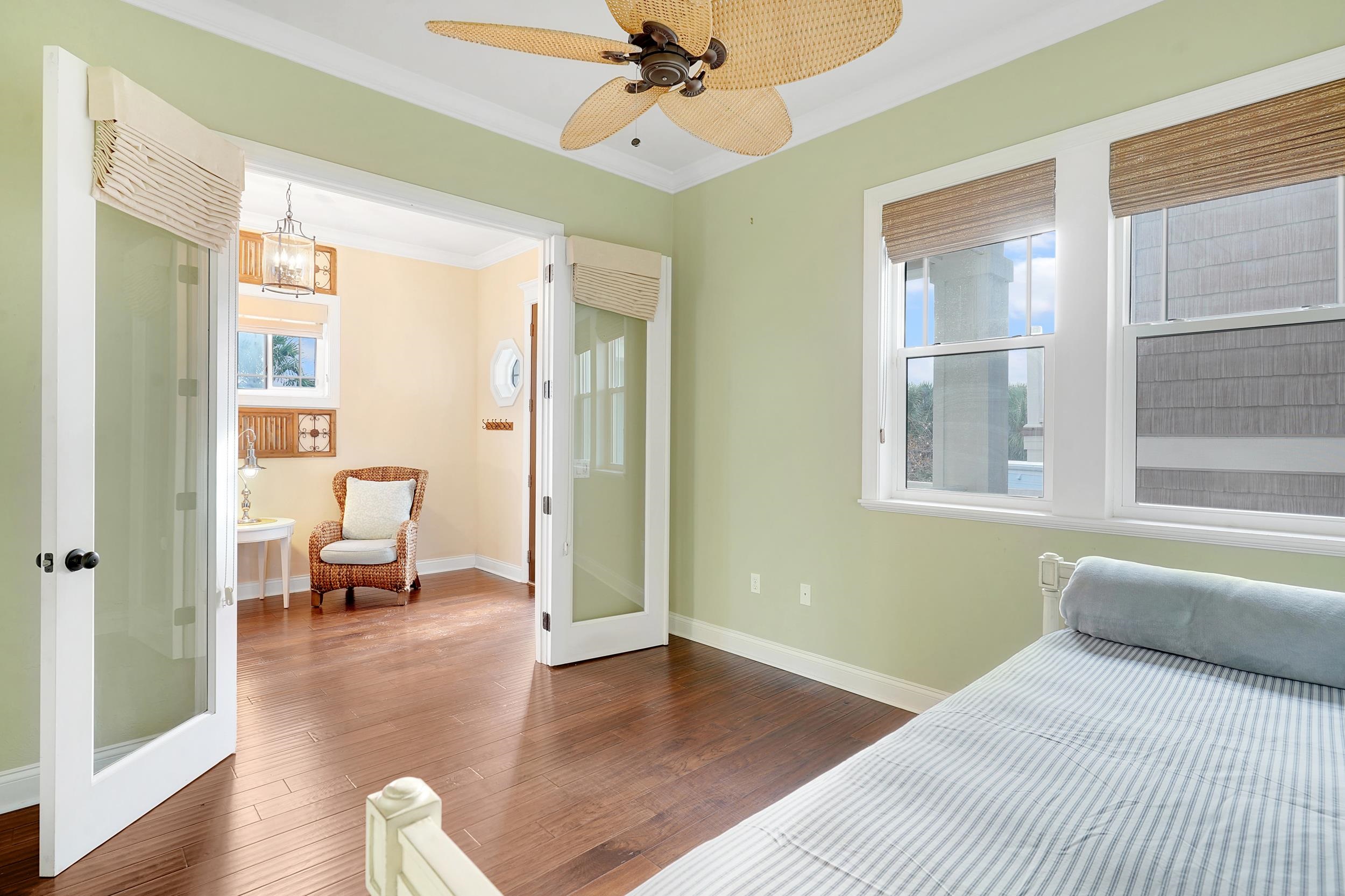 28 Seascape Cir