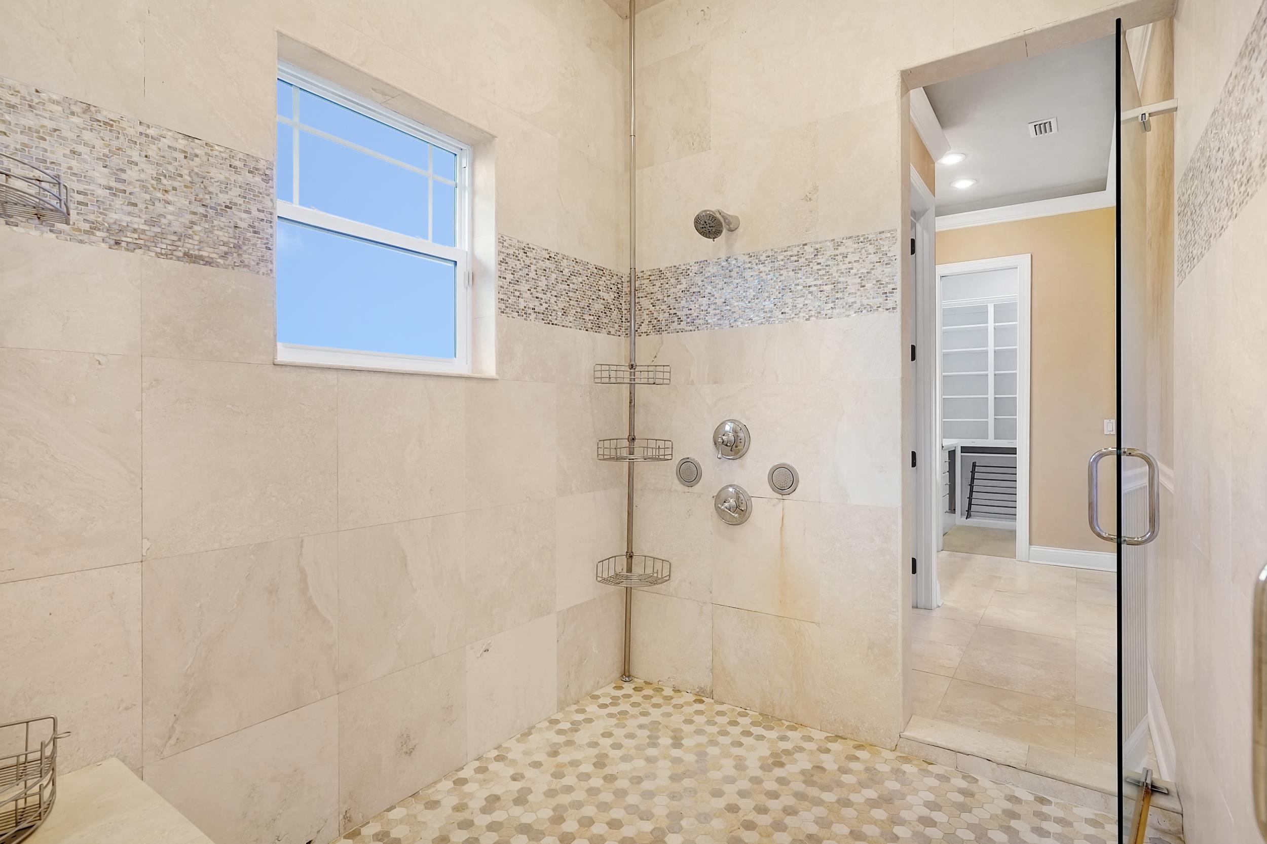 28 Seascape Cir
