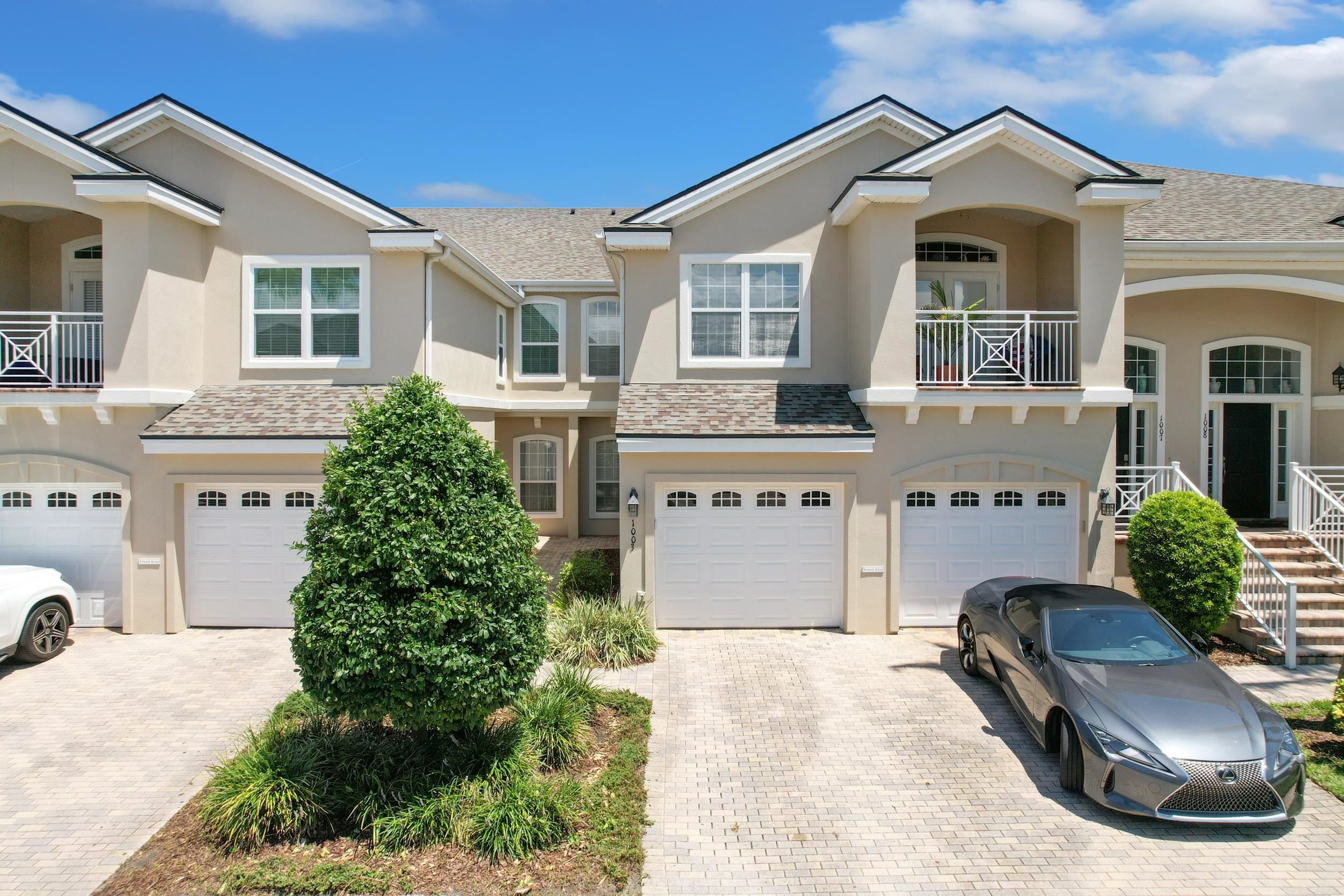 1003 Makarios Dr
