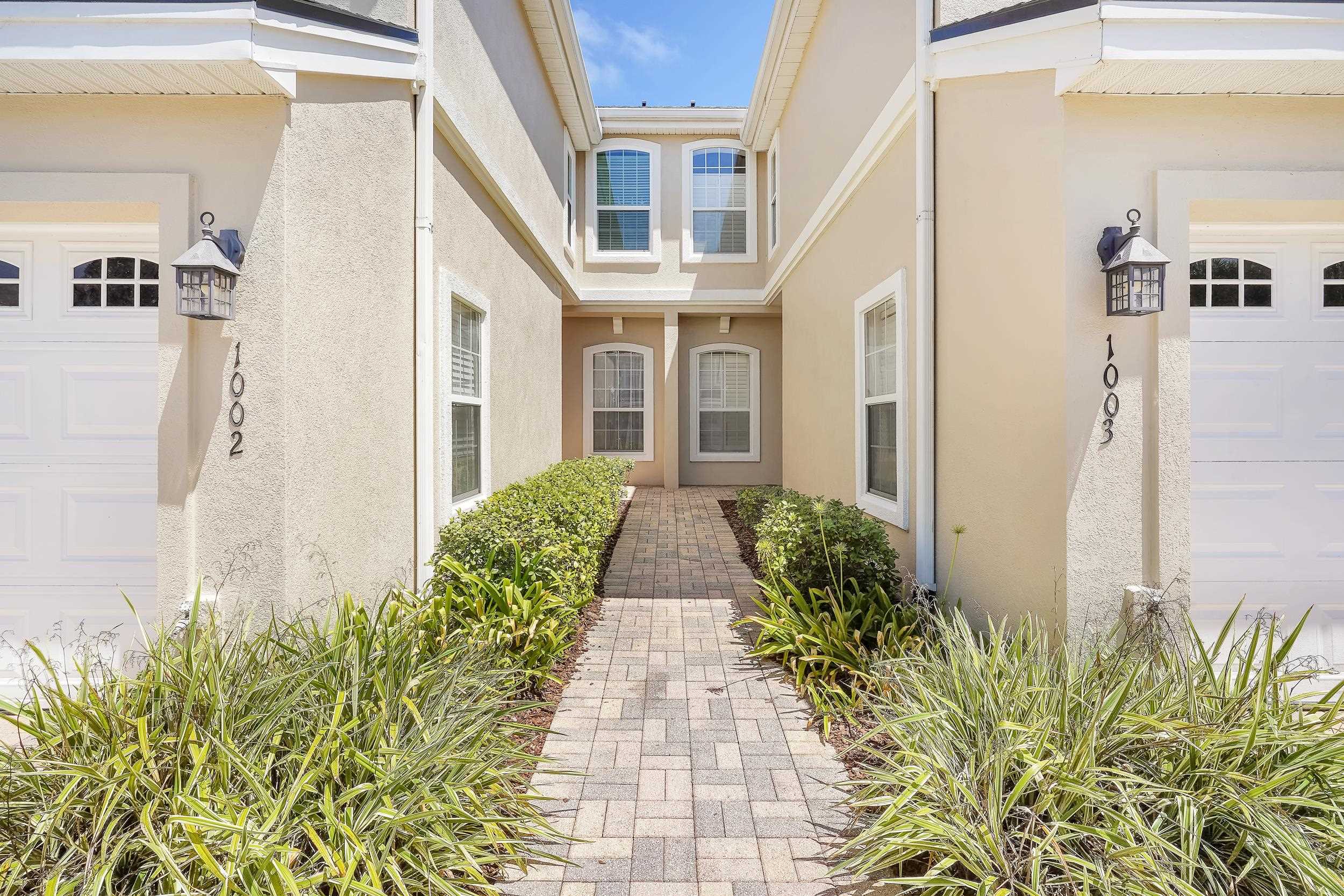 1003 Makarios Dr