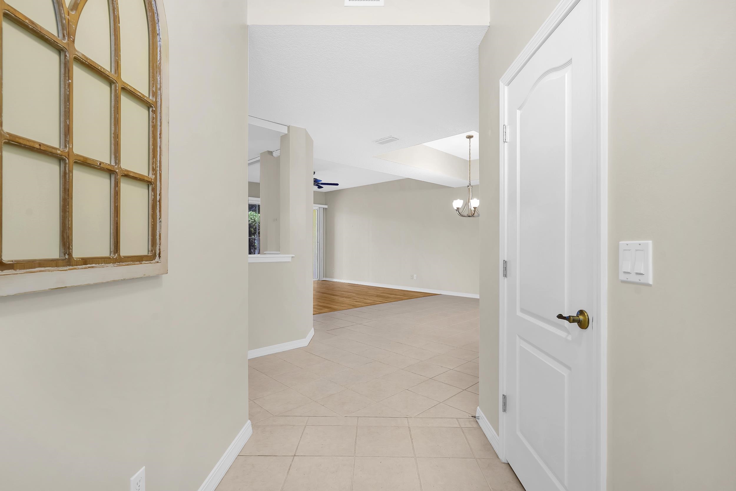 1003 Makarios Dr