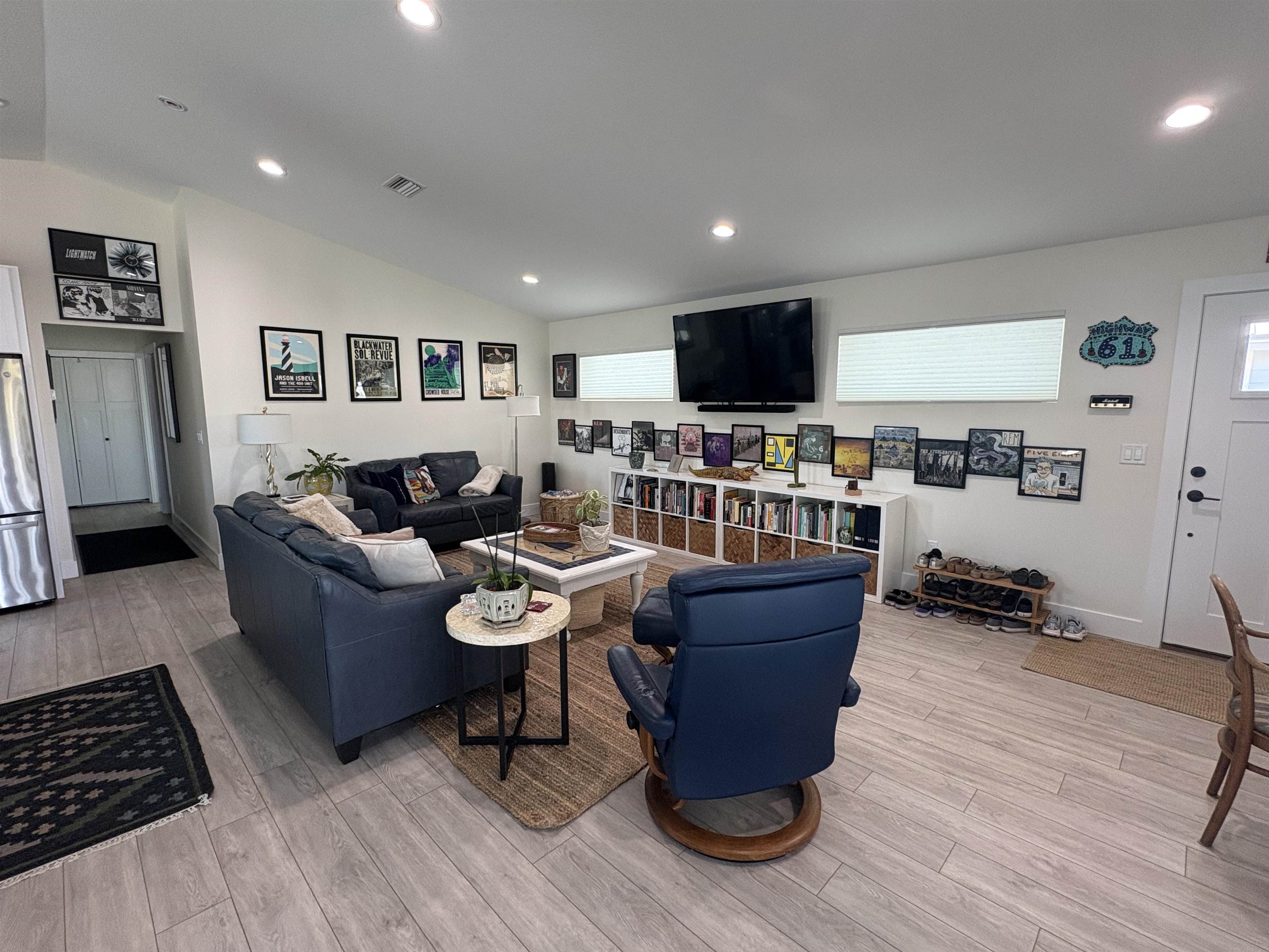 221 Desoto Rd