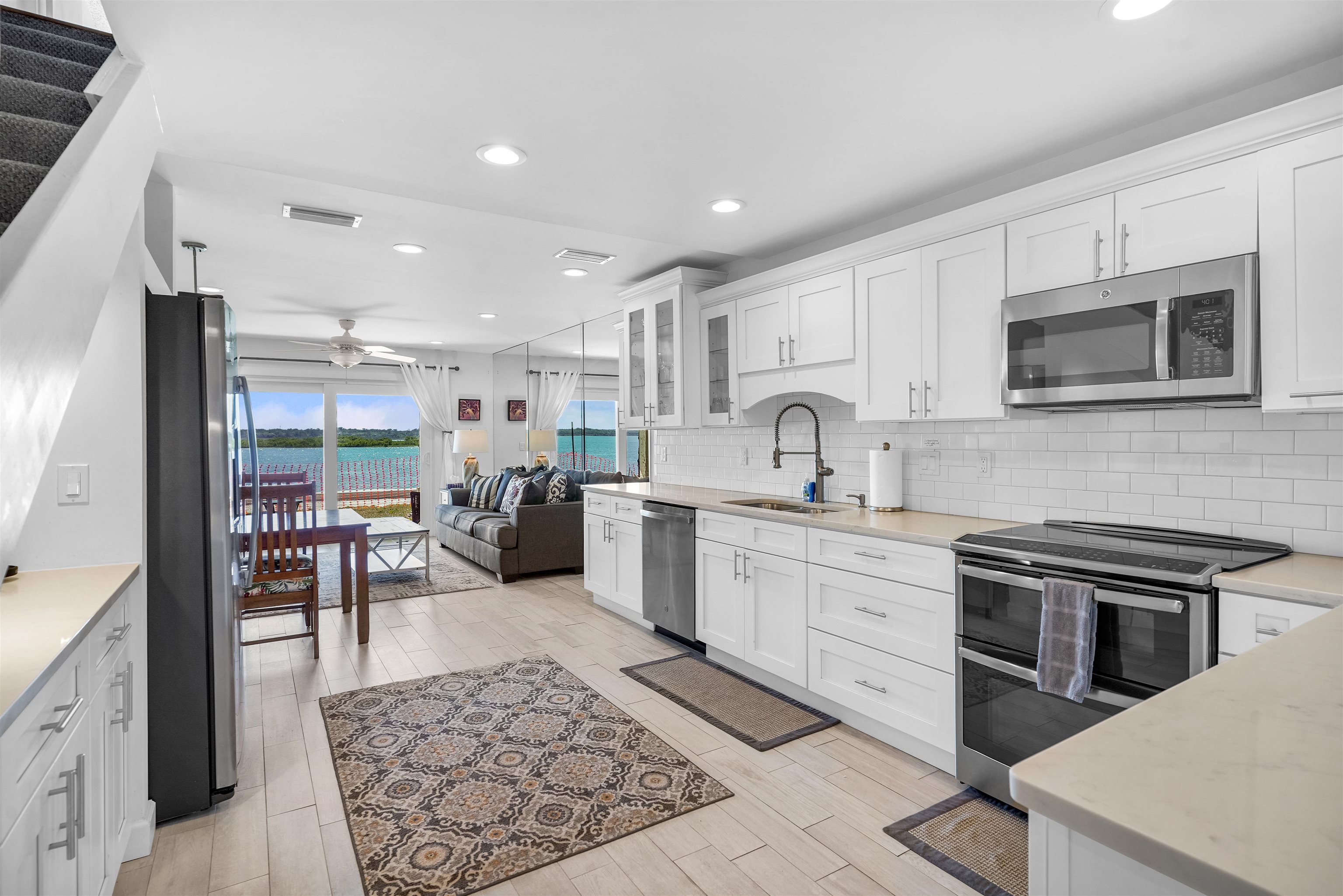 7265 A1A South D9