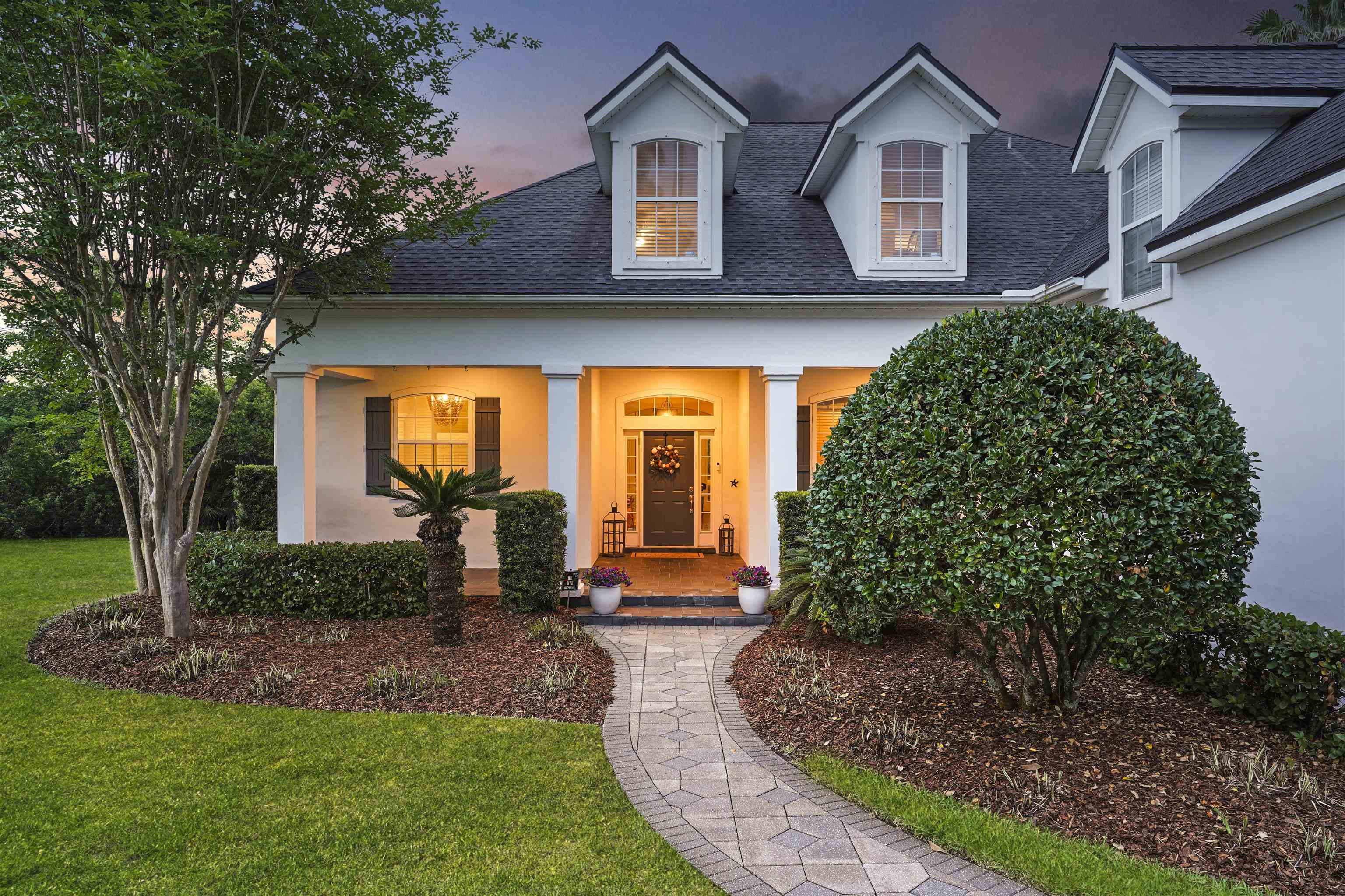 220 Fiddlers Point Dr