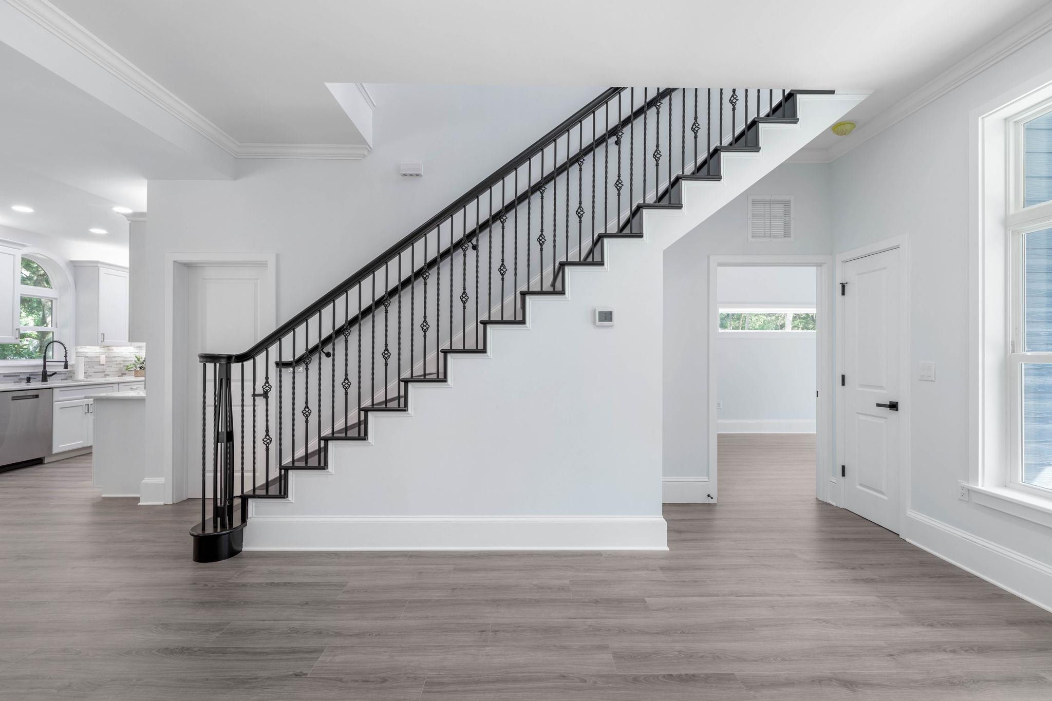 117 Hernandez Ave