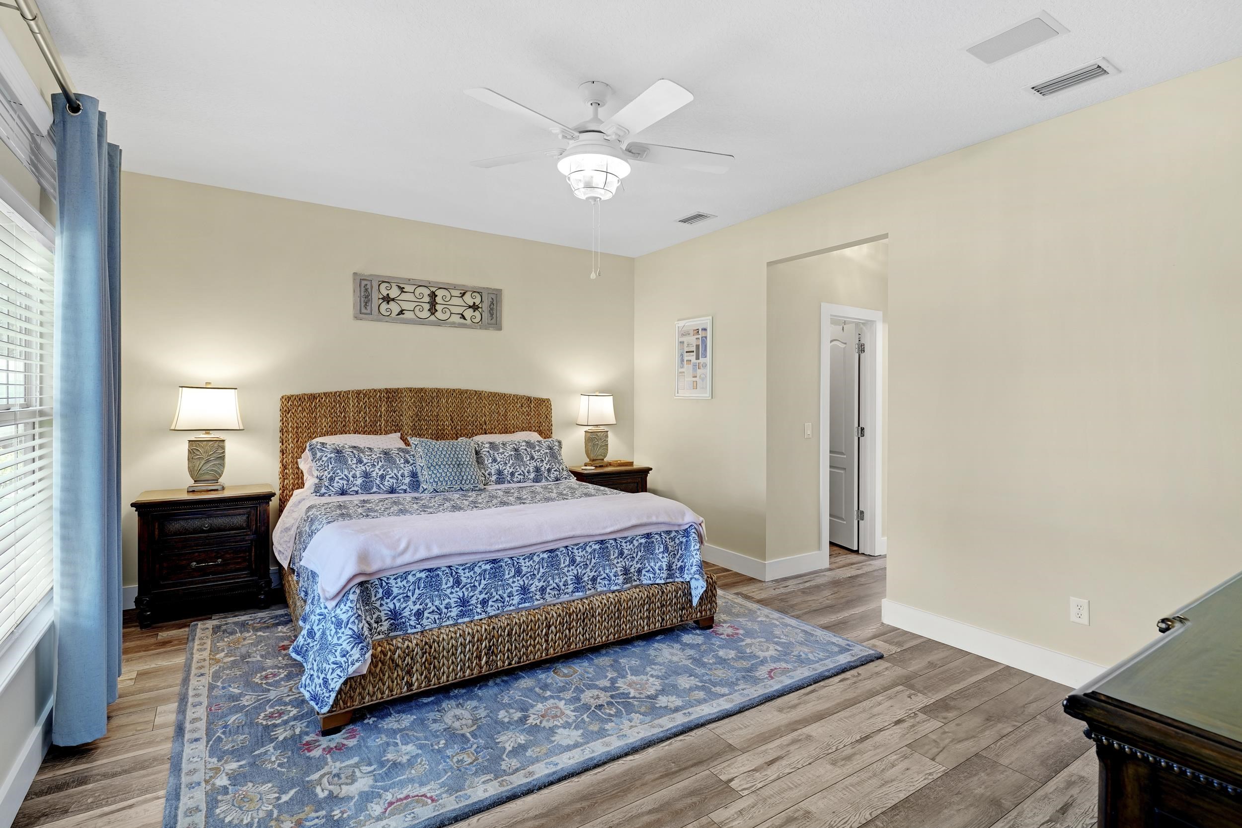 5501 Sunset Landing Cir
