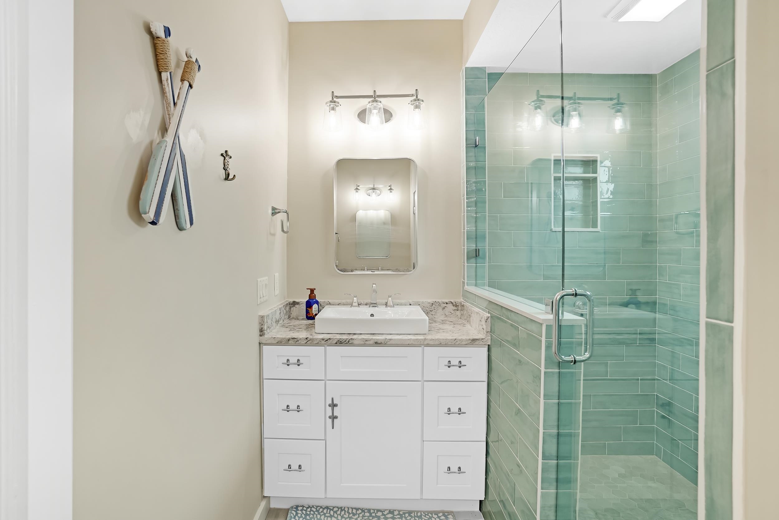 5501 Sunset Landing Cir
