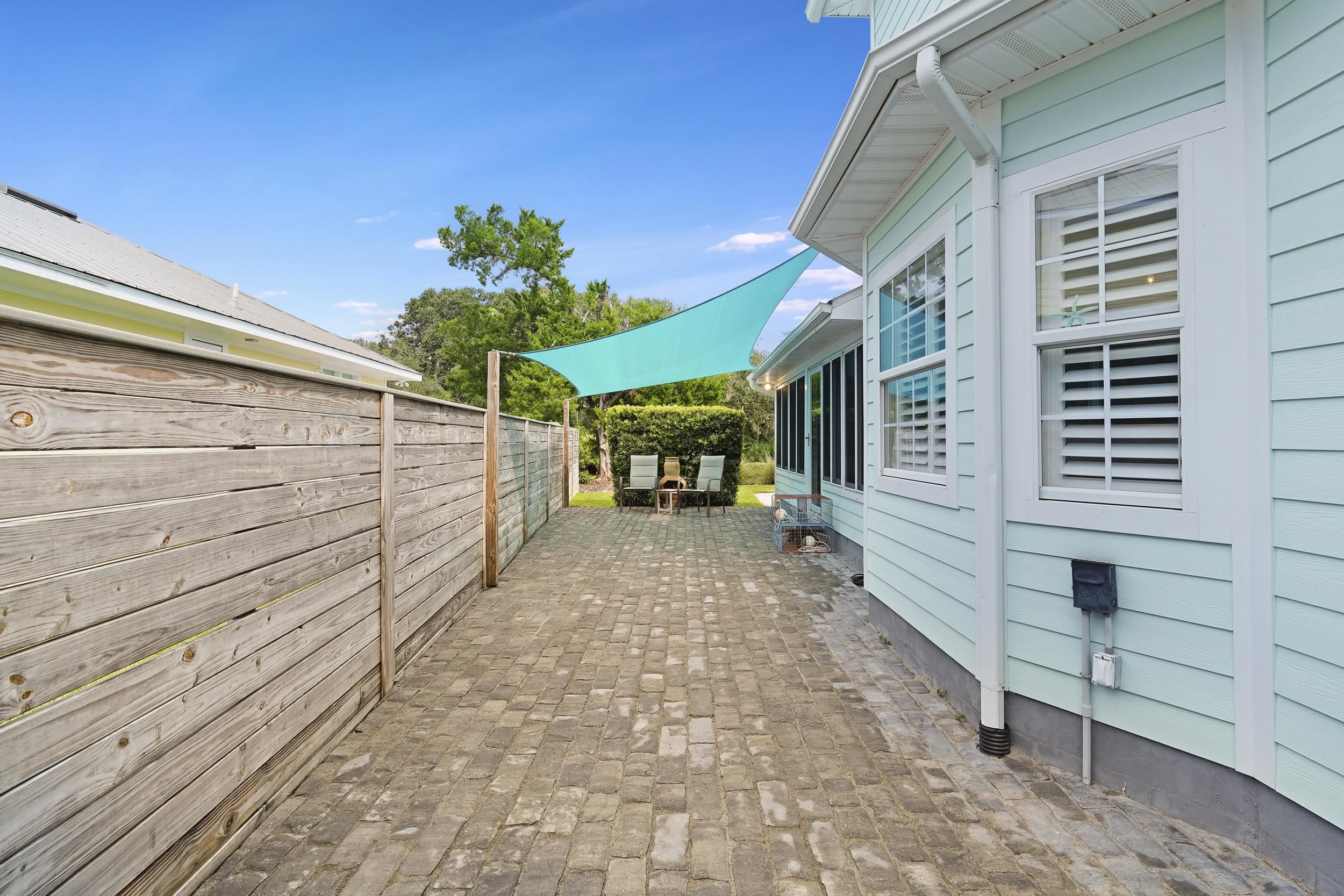 5501 Sunset Landing Cir