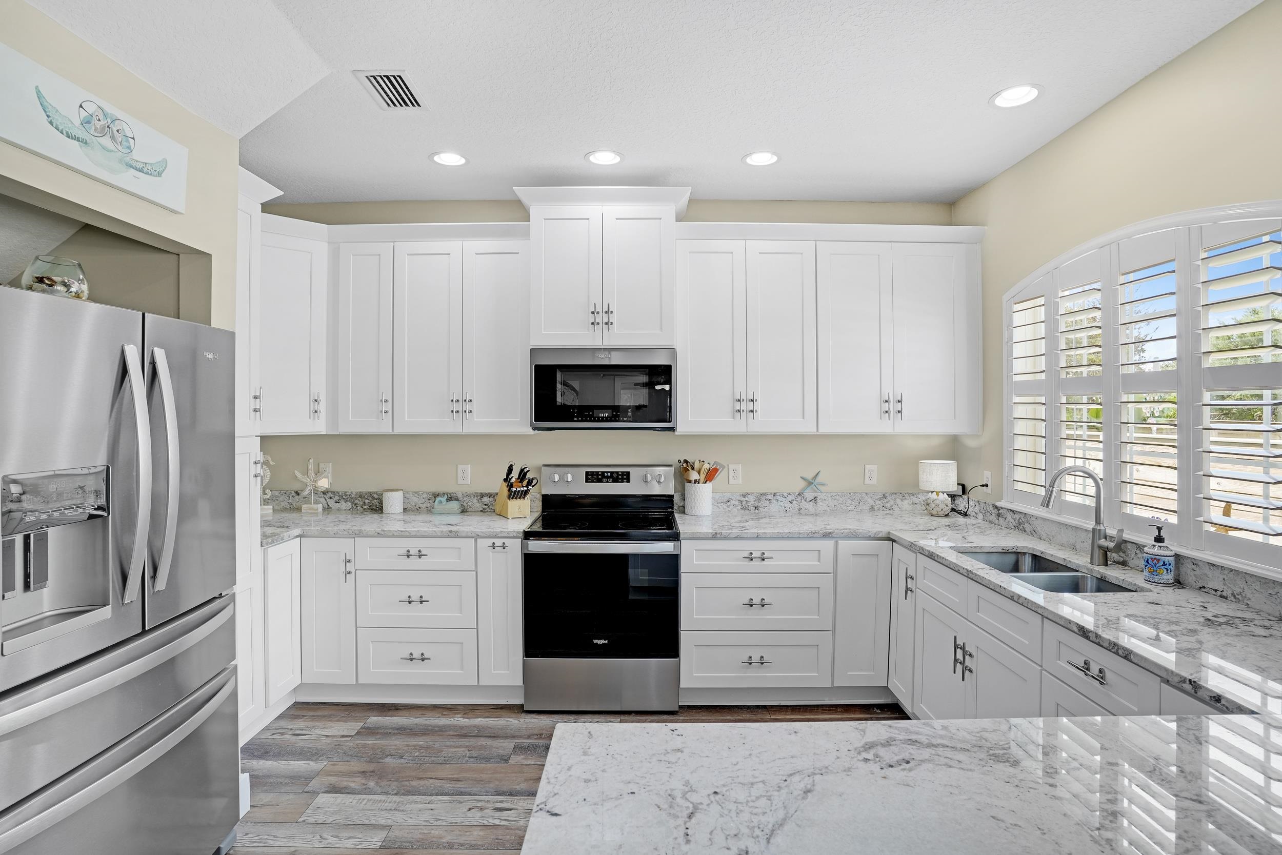 5501 Sunset Landing Cir