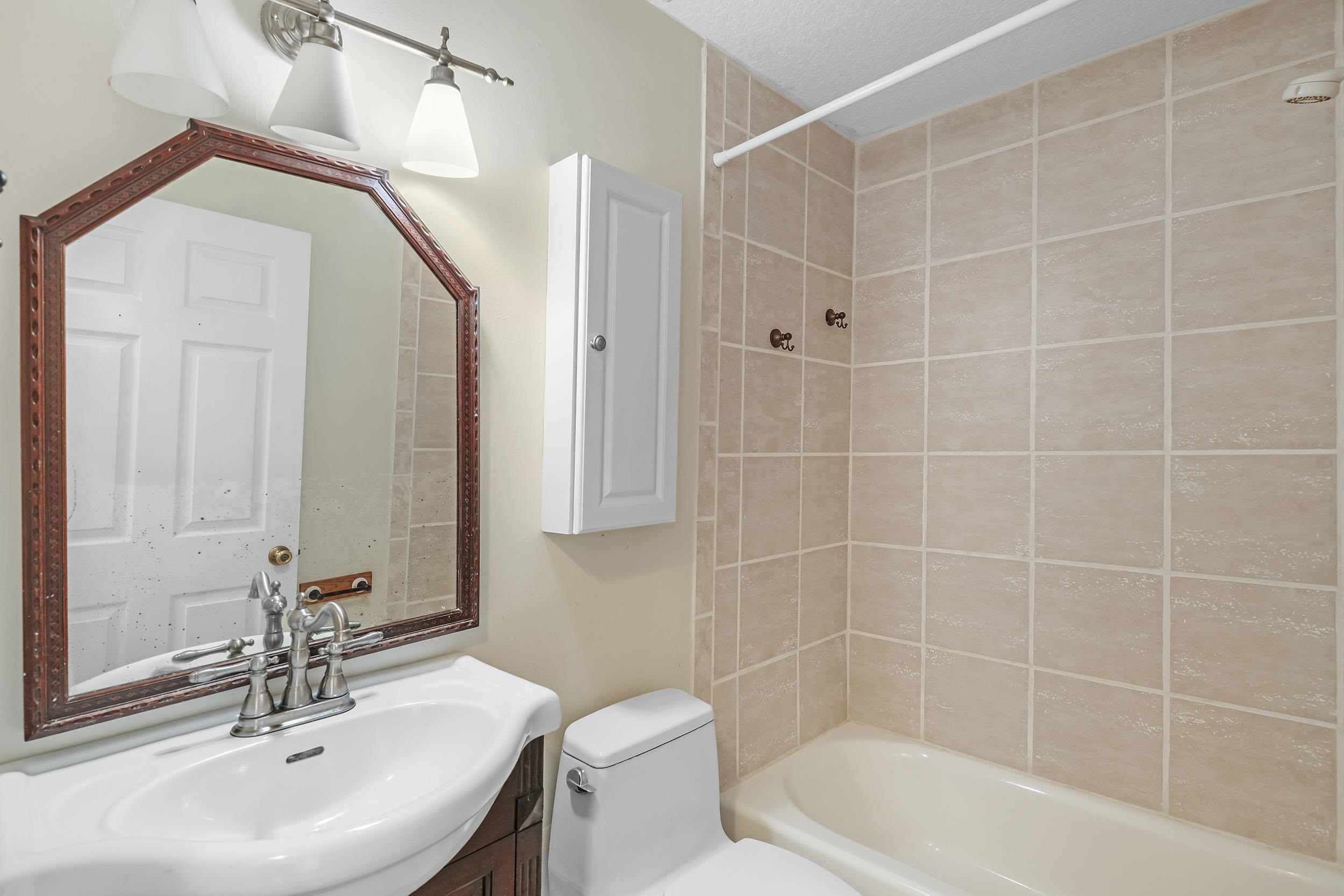 84 Aloha Cir