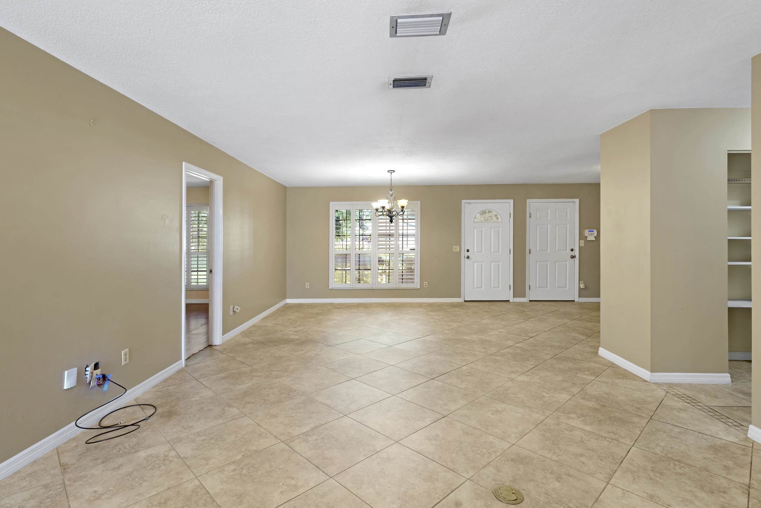 604 San Jose Rd