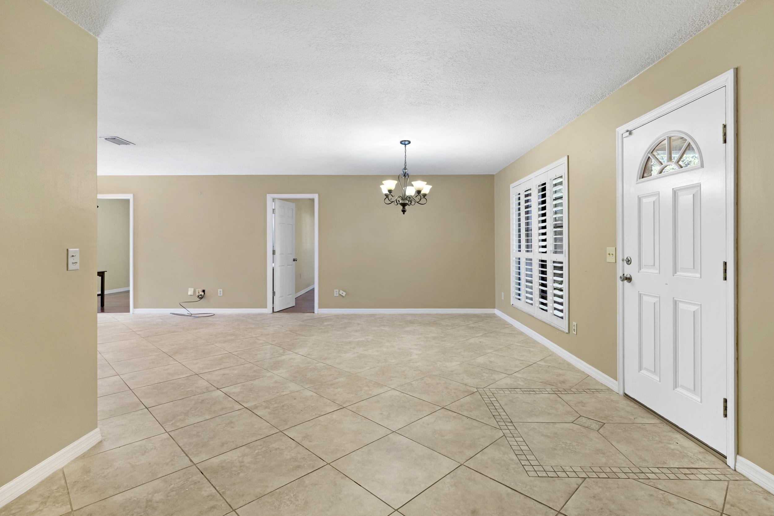 604 San Jose Rd