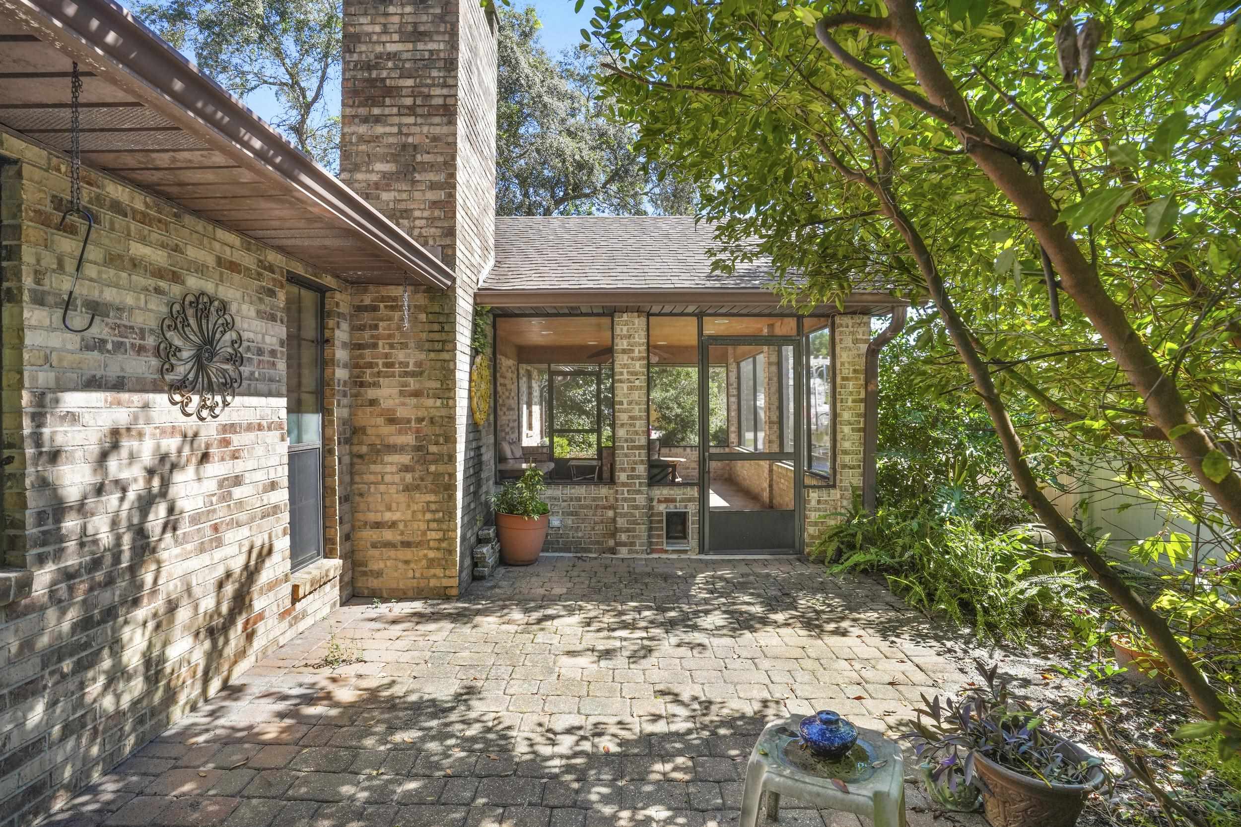 604 San Jose Rd