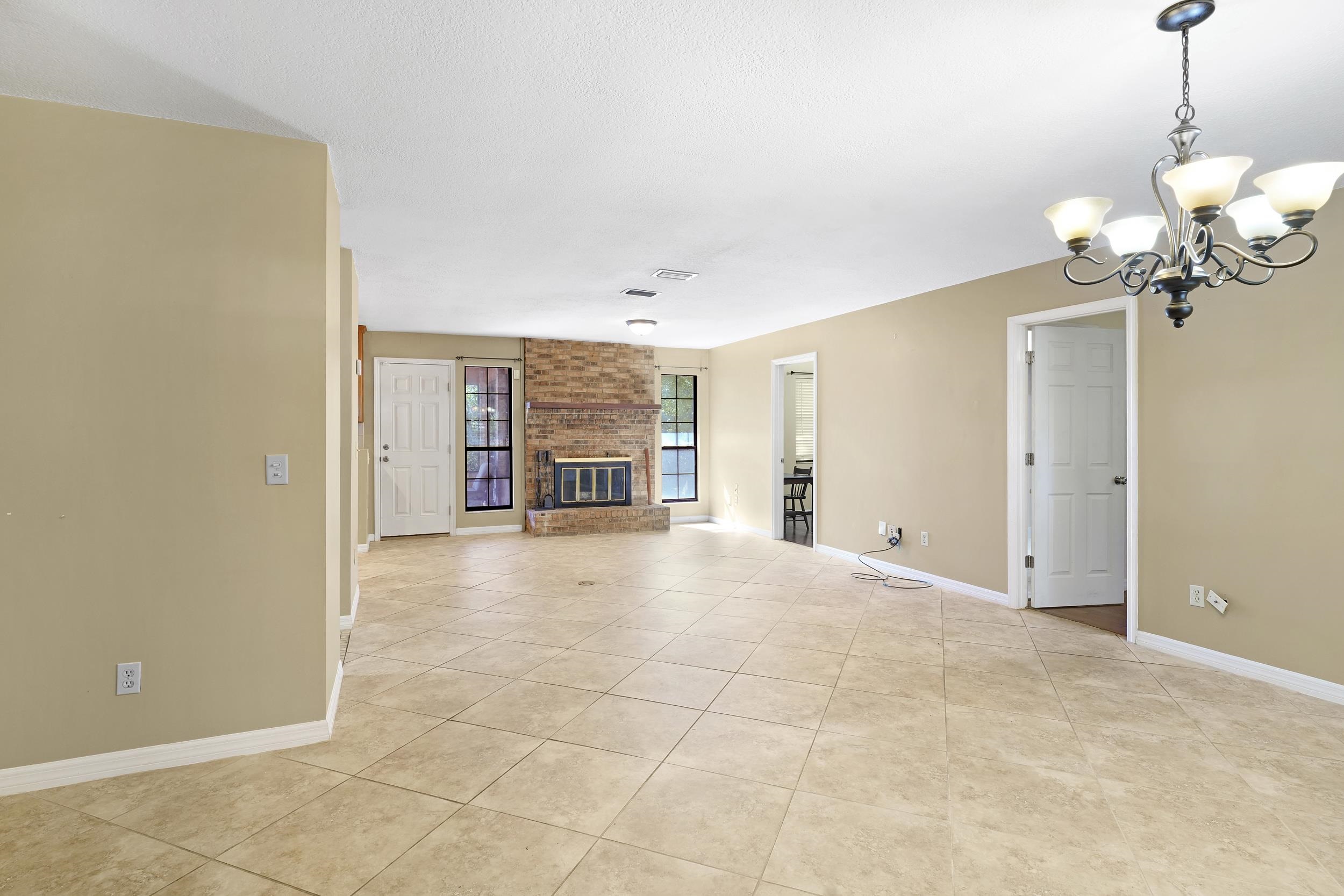 604 San Jose Rd