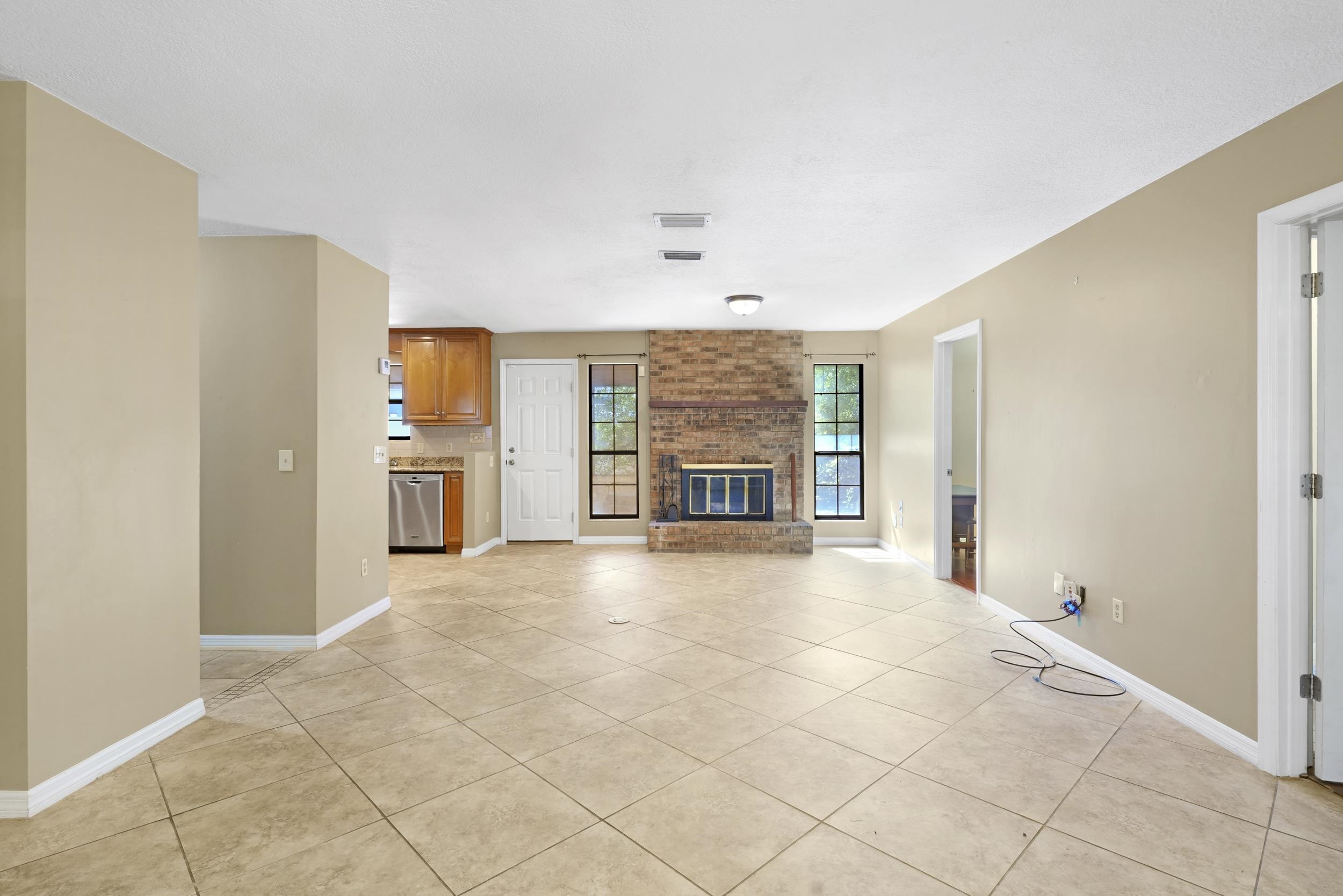 604 San Jose Rd