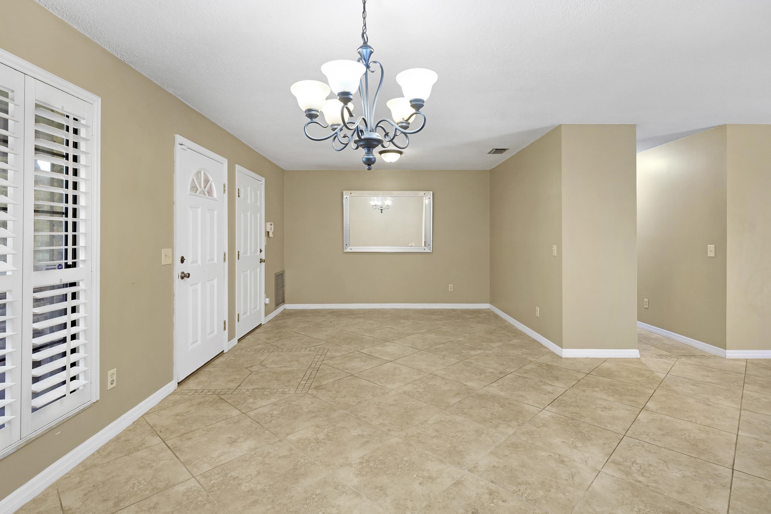 604 San Jose Rd