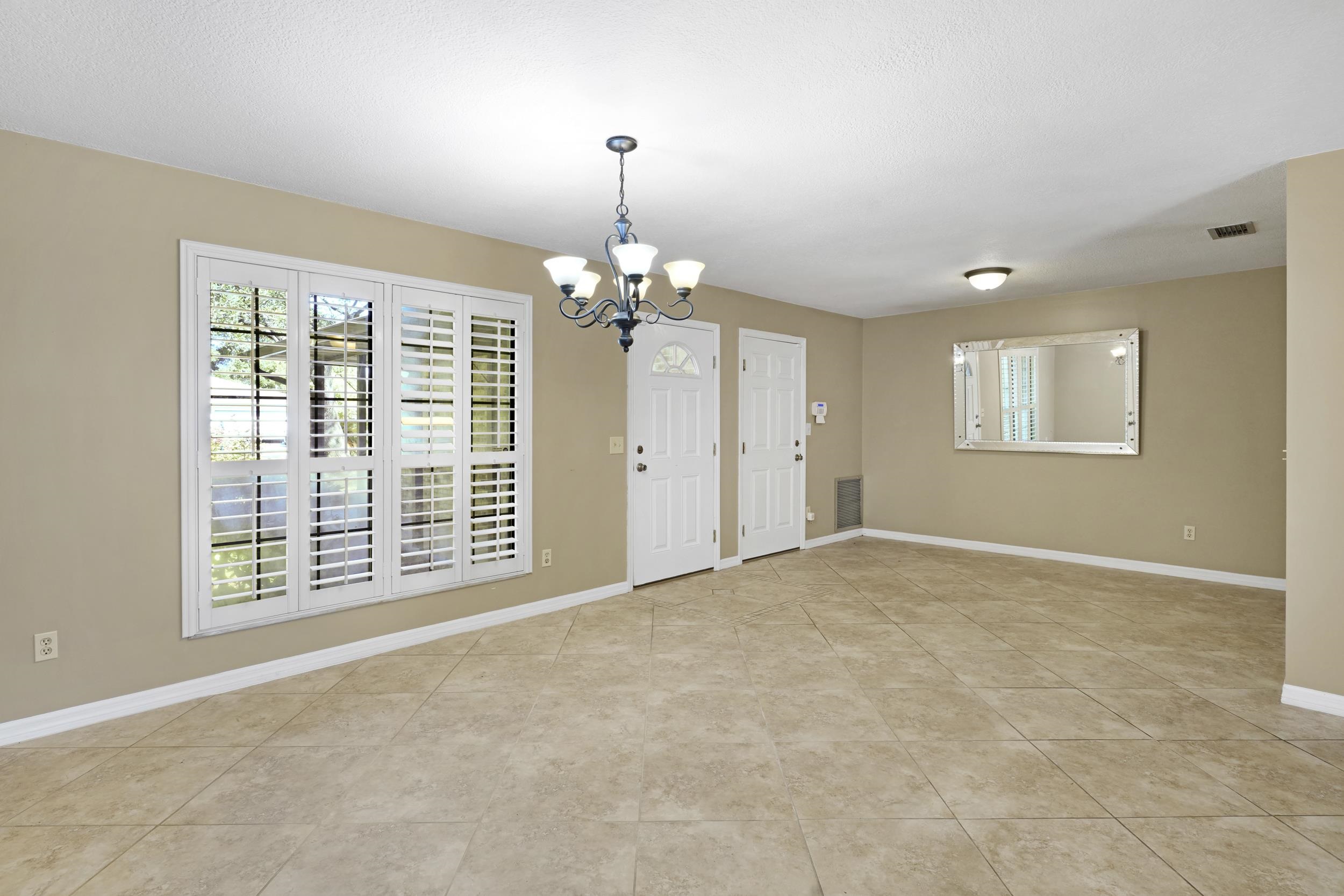 604 San Jose Rd